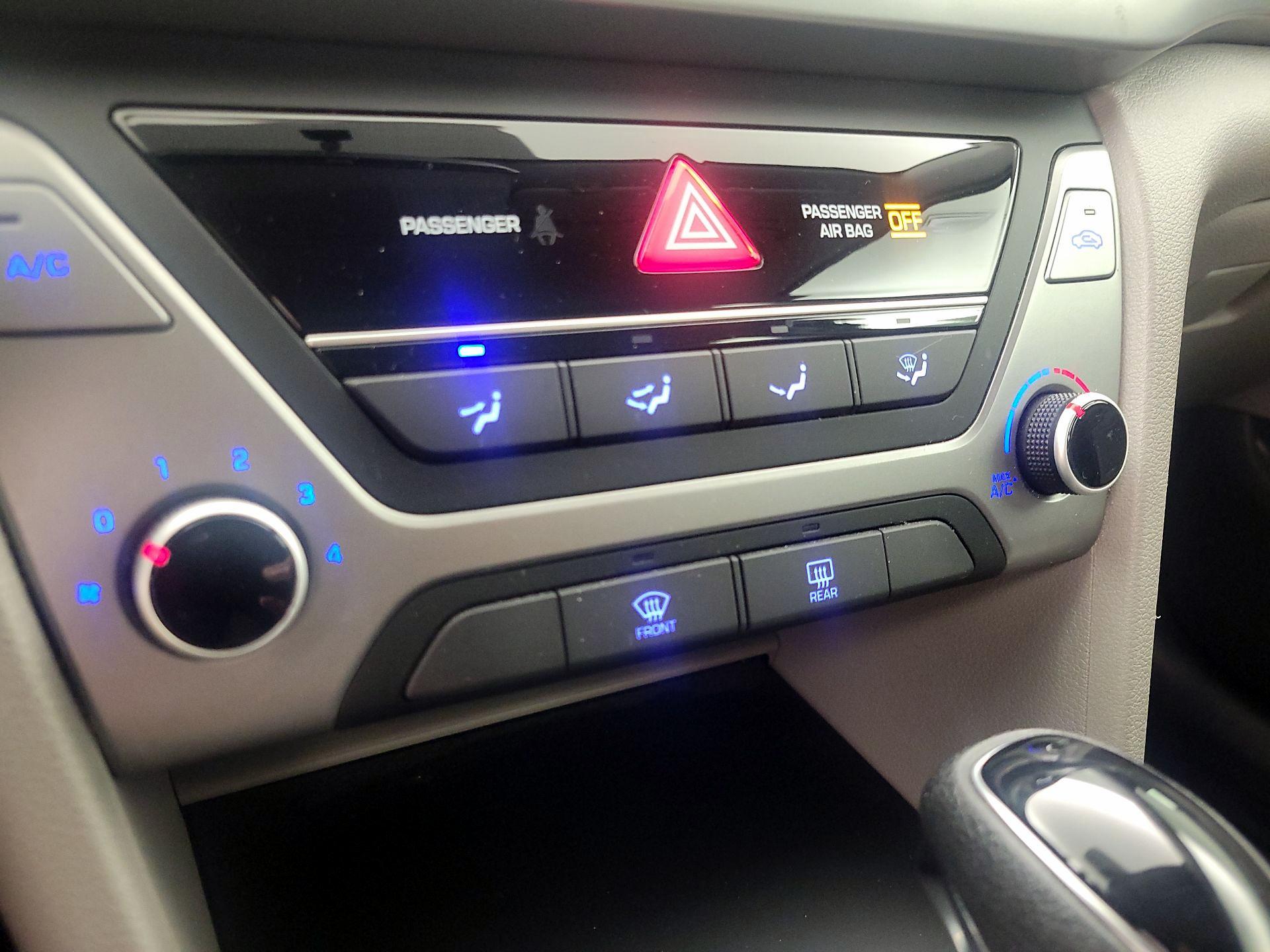 Thumbnail: 2017 Hyundai Elantra - 16