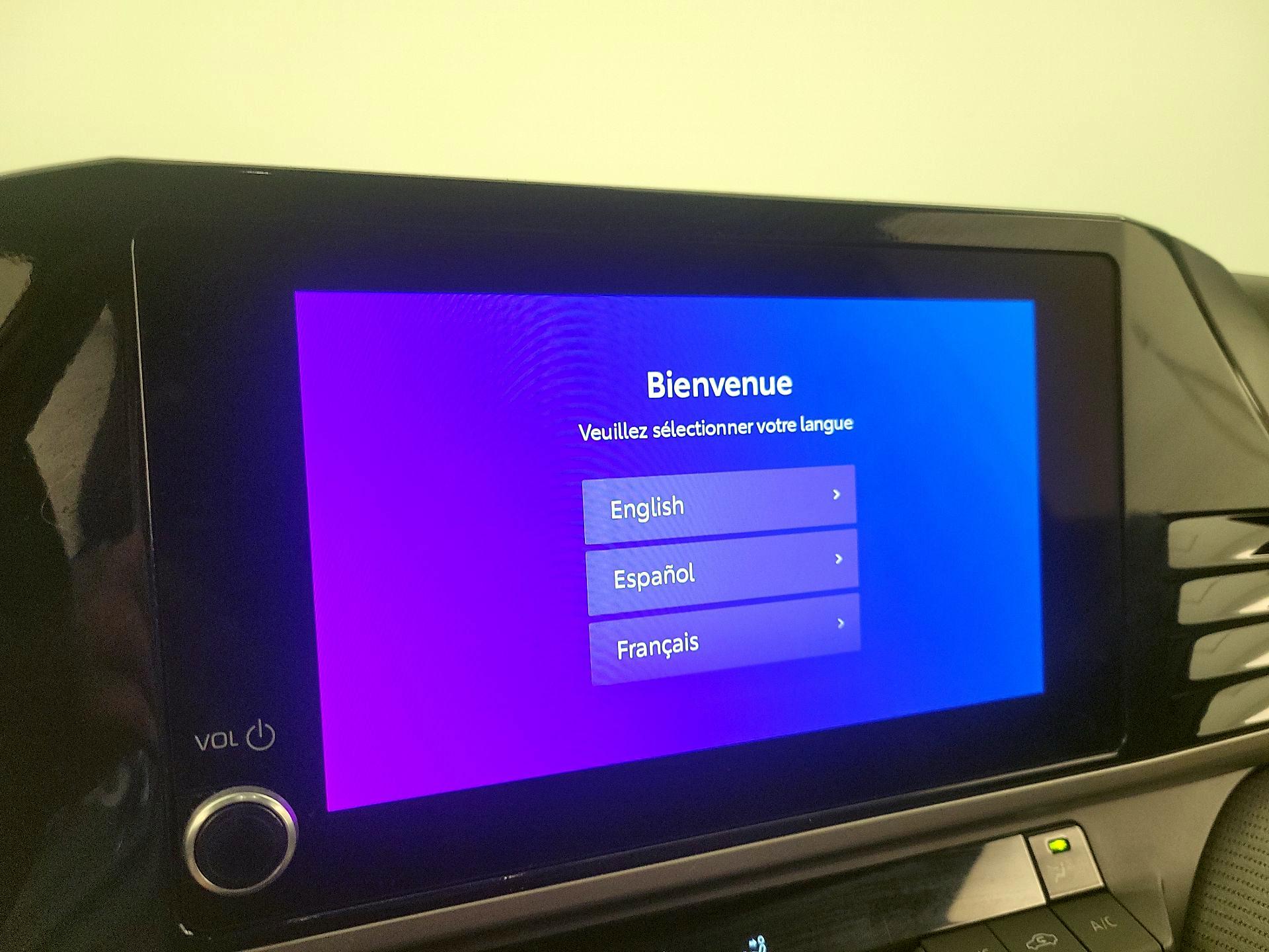 Thumbnail: 2025 Toyota Camry - 15