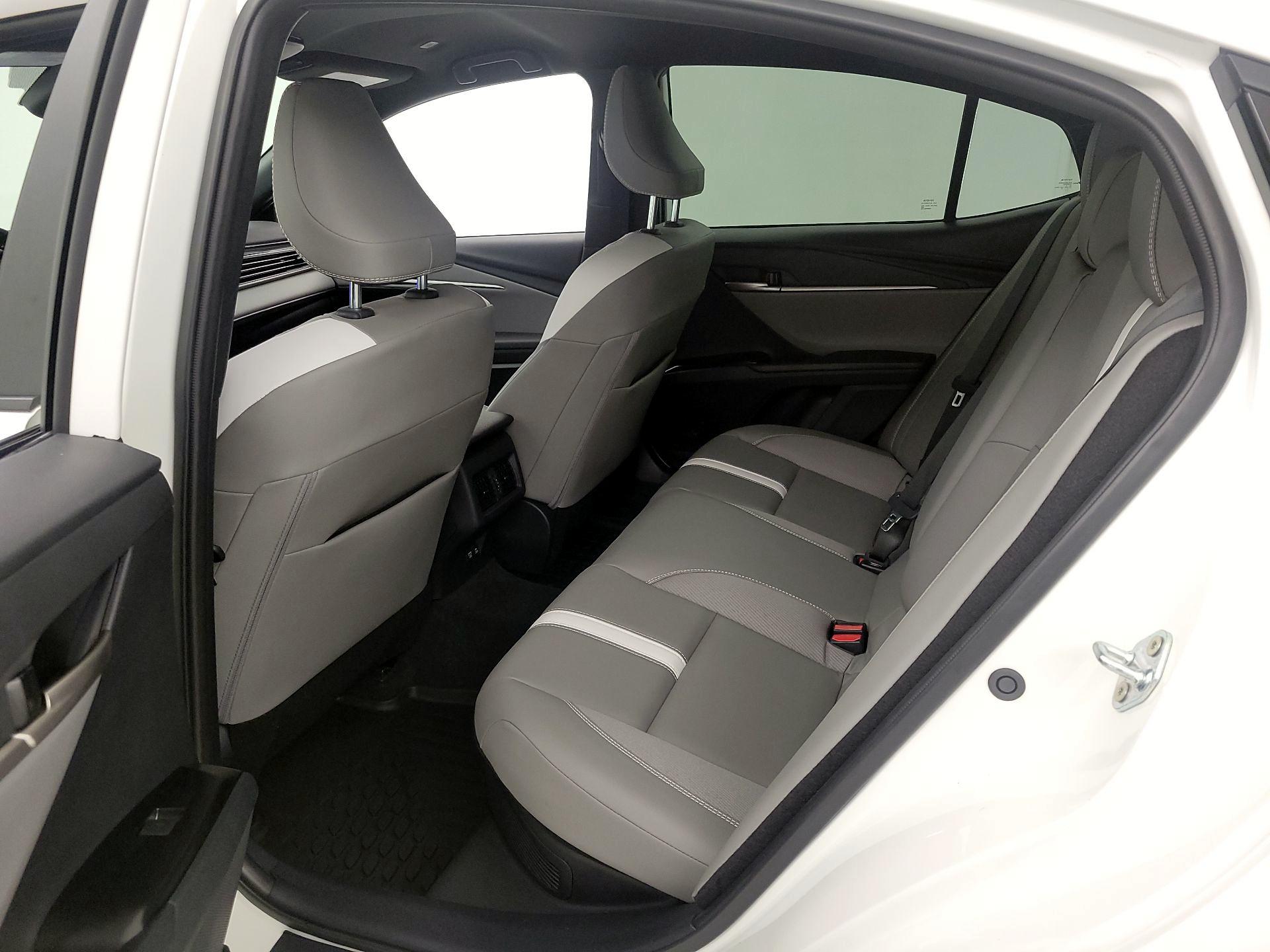 Thumbnail: 2025 Toyota Camry - 19