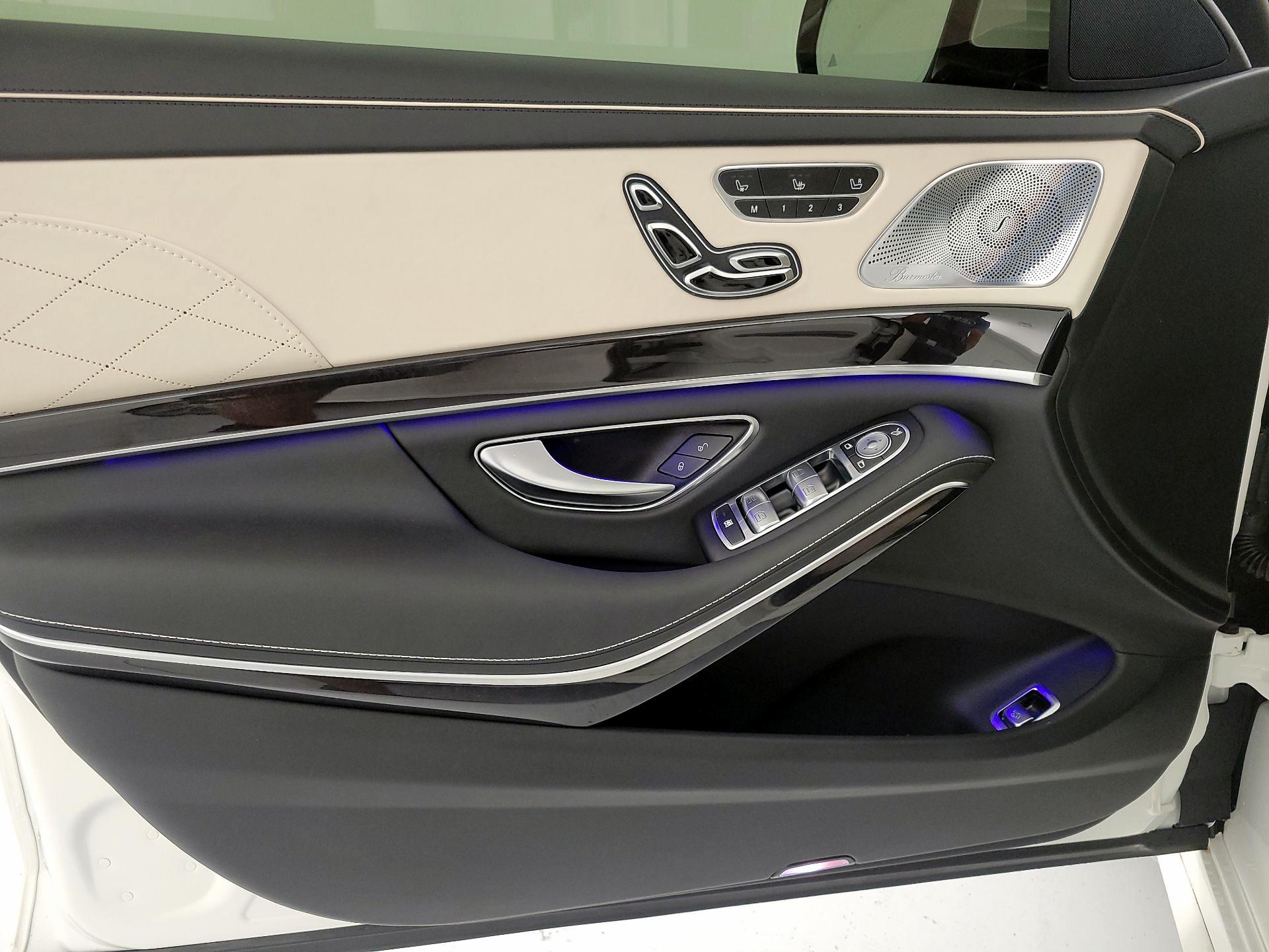 Thumbnail: 2020 Mercedes-Benz S-Class - 10