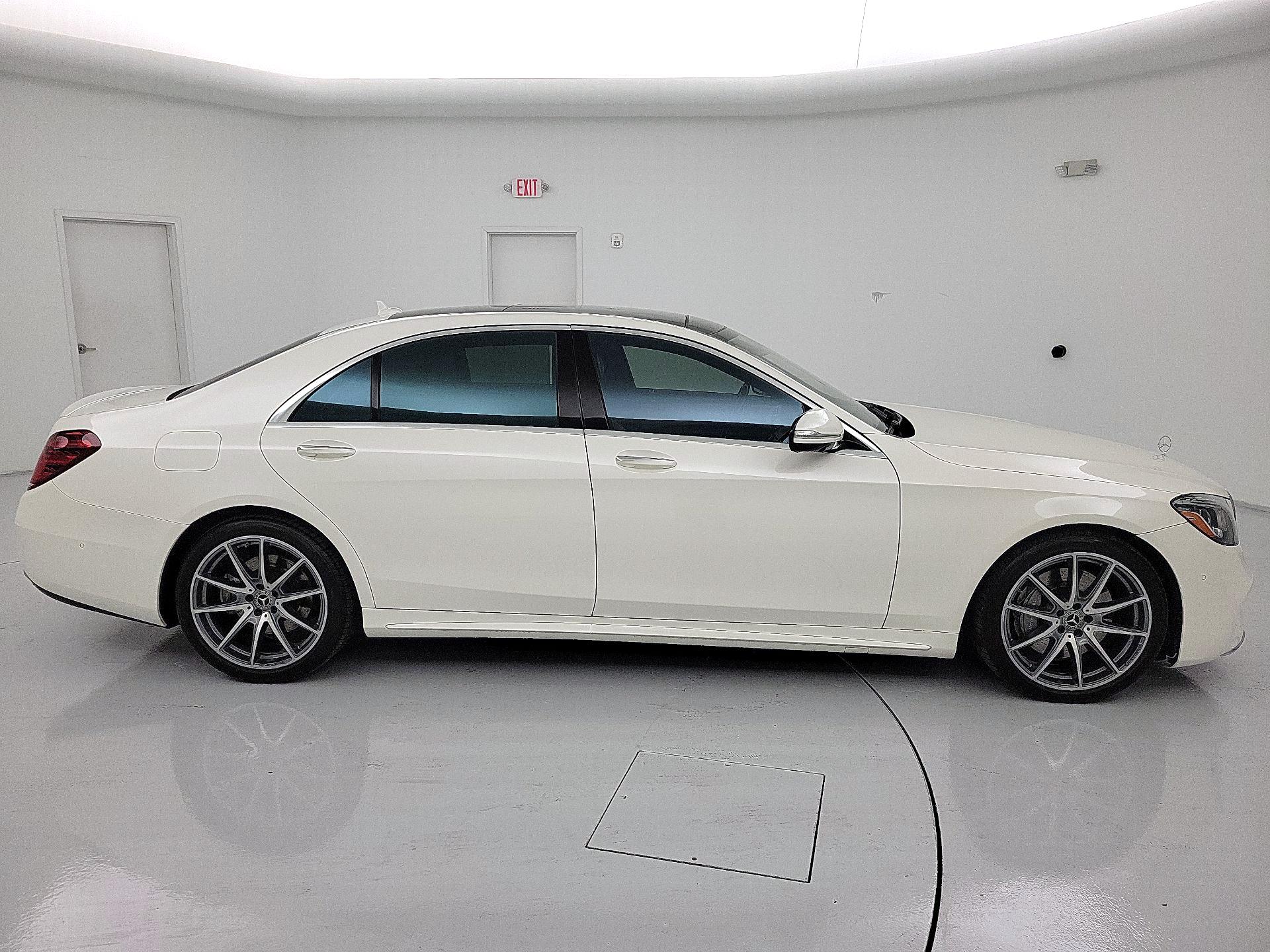 Thumbnail: 2020 Mercedes-Benz S-Class - 4