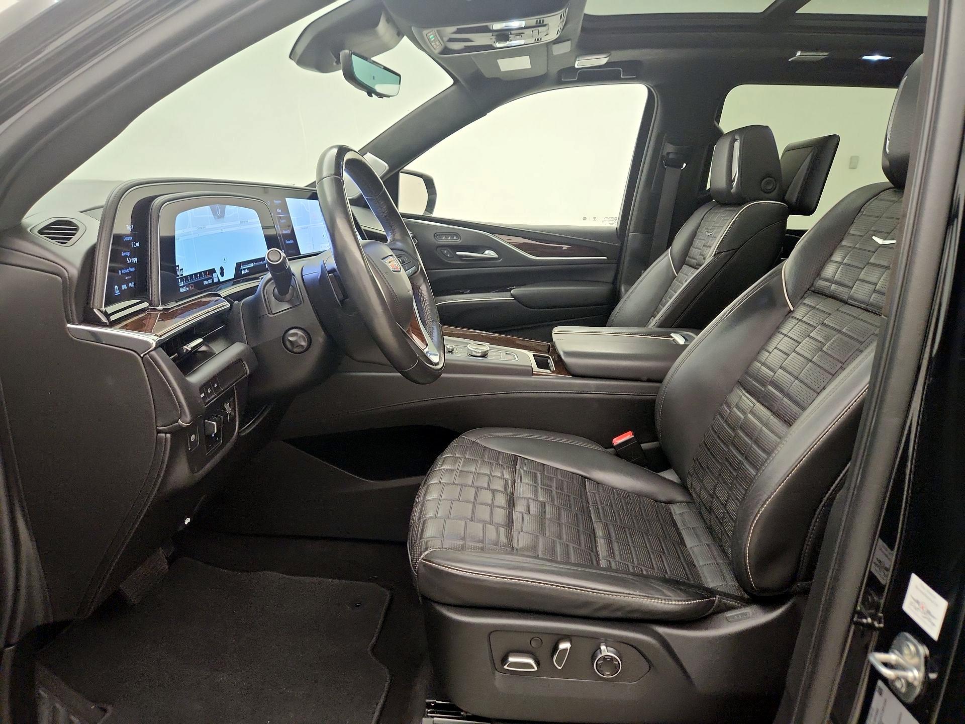 Thumbnail: 2022 Cadillac Escalade - 11