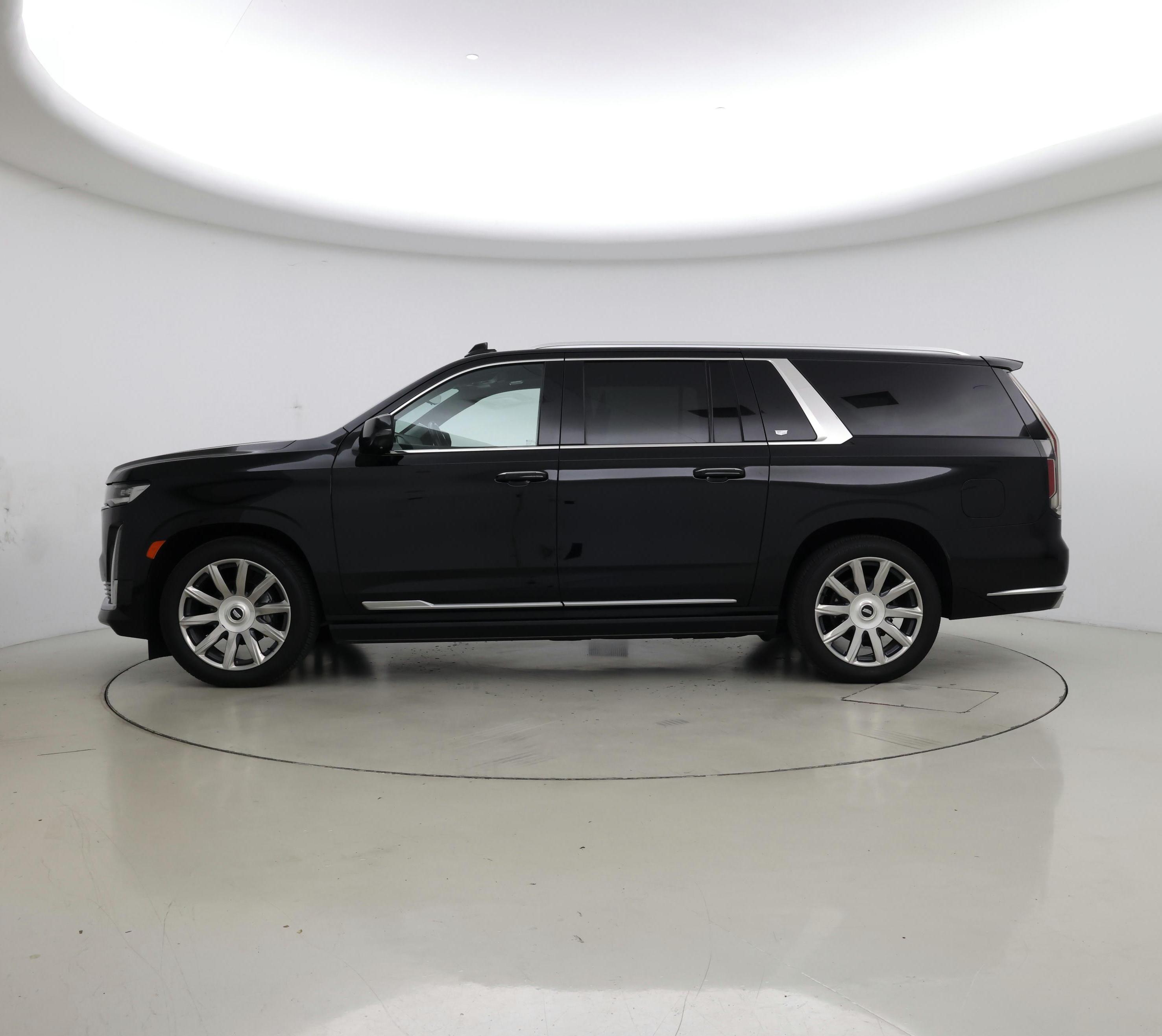 Thumbnail: 2022 Cadillac Escalade - 3