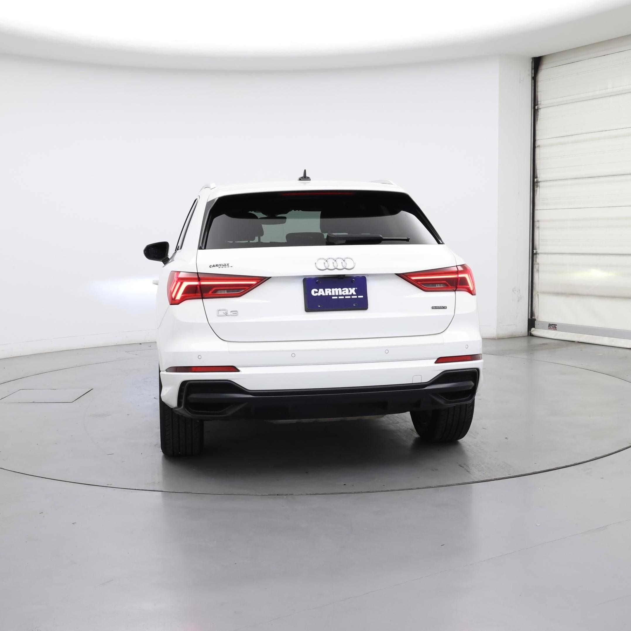 Thumbnail: 2020 Audi Q3 - 6