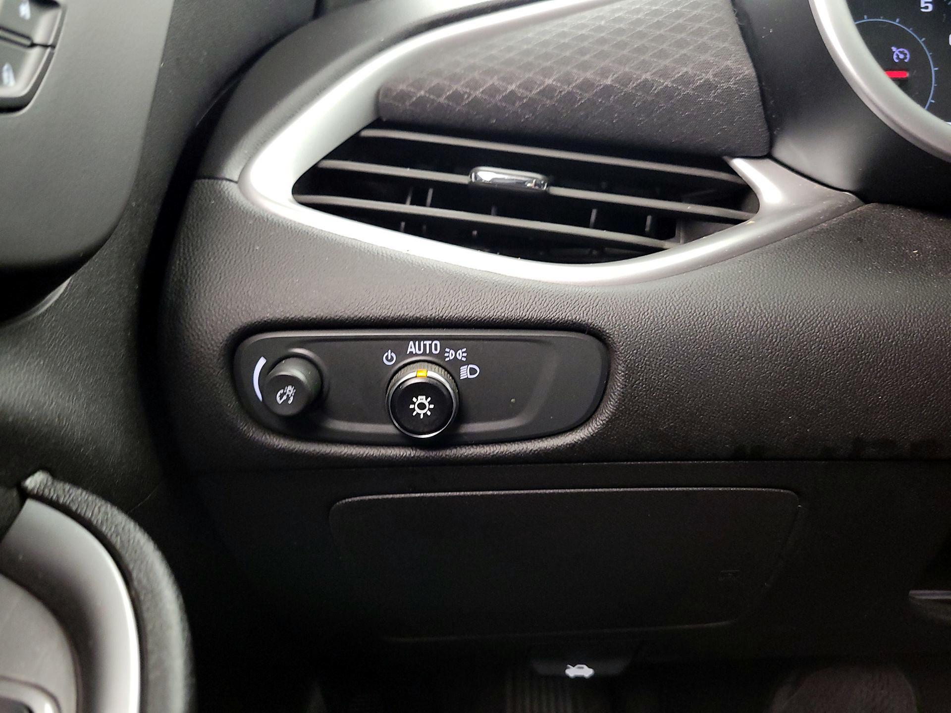 Thumbnail: 2023 Chevrolet Malibu - 13