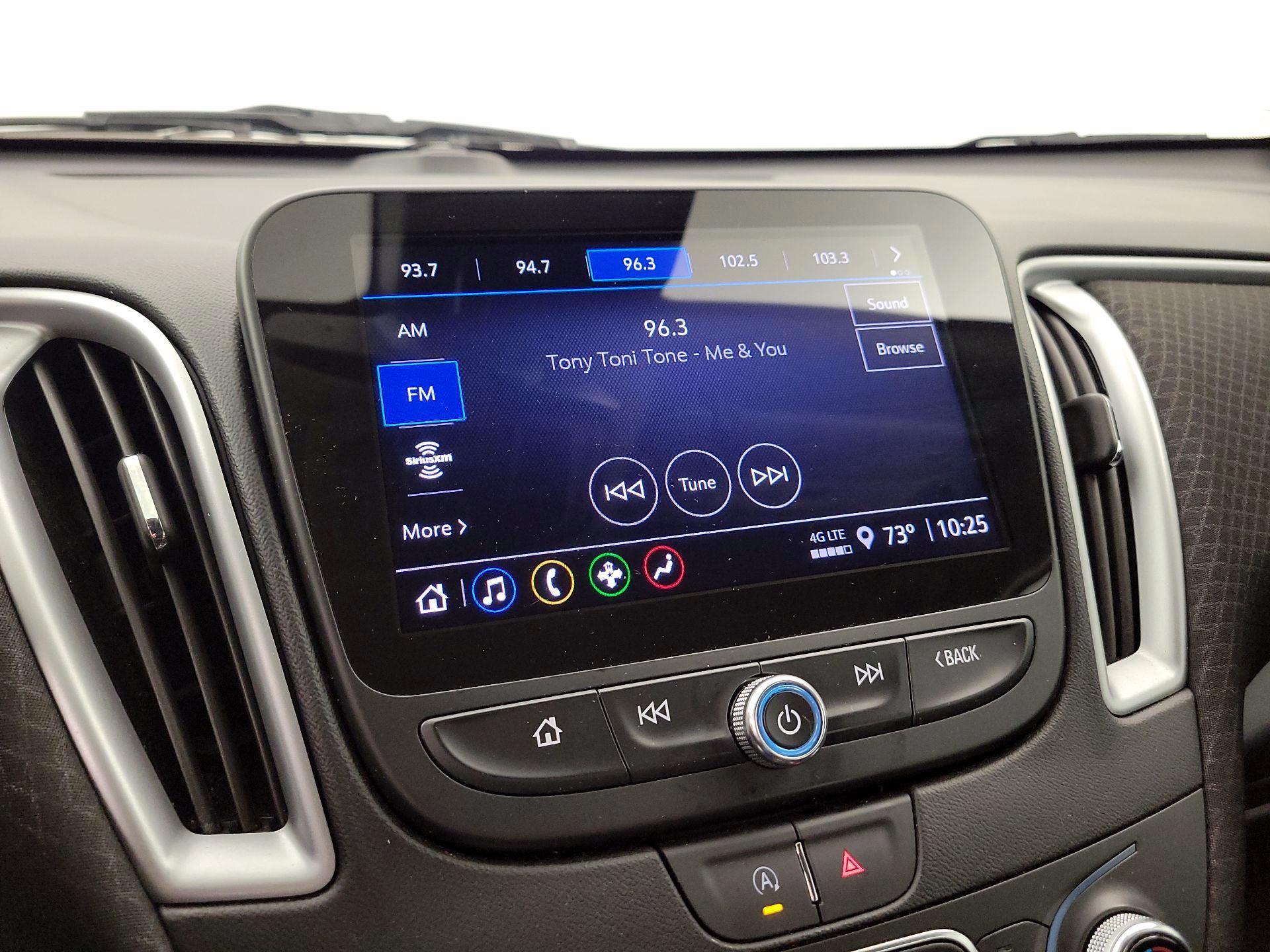 Thumbnail: 2023 Chevrolet Malibu - 15