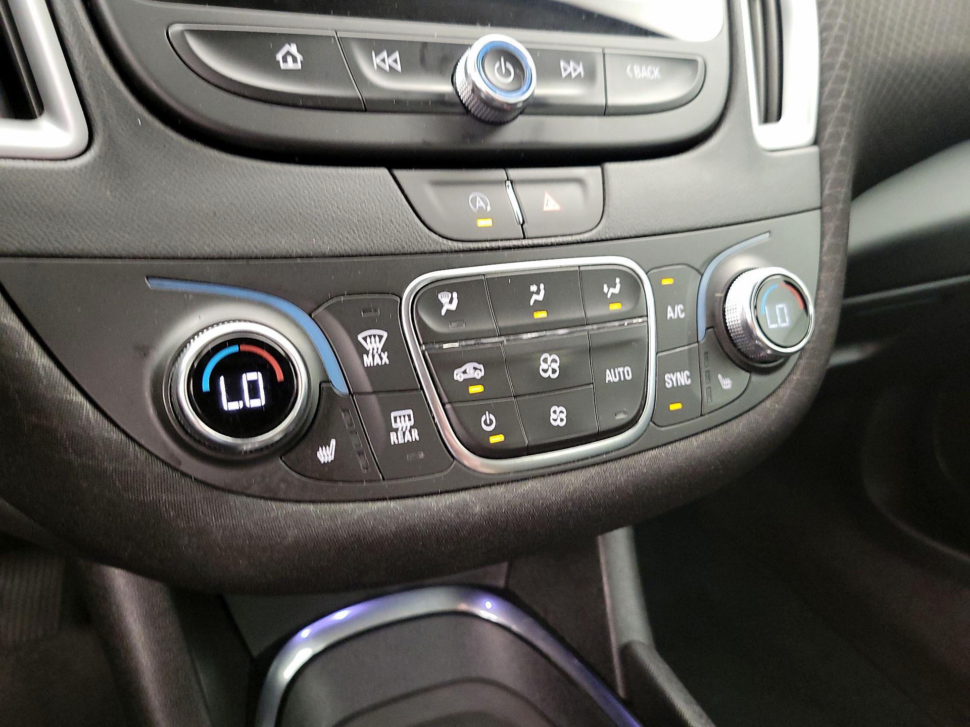 Thumbnail: 2023 Chevrolet Malibu - 16