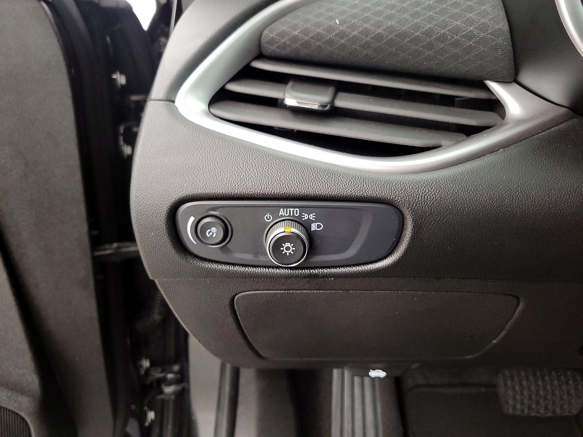 Thumbnail: 2024 Chevrolet Malibu - 13