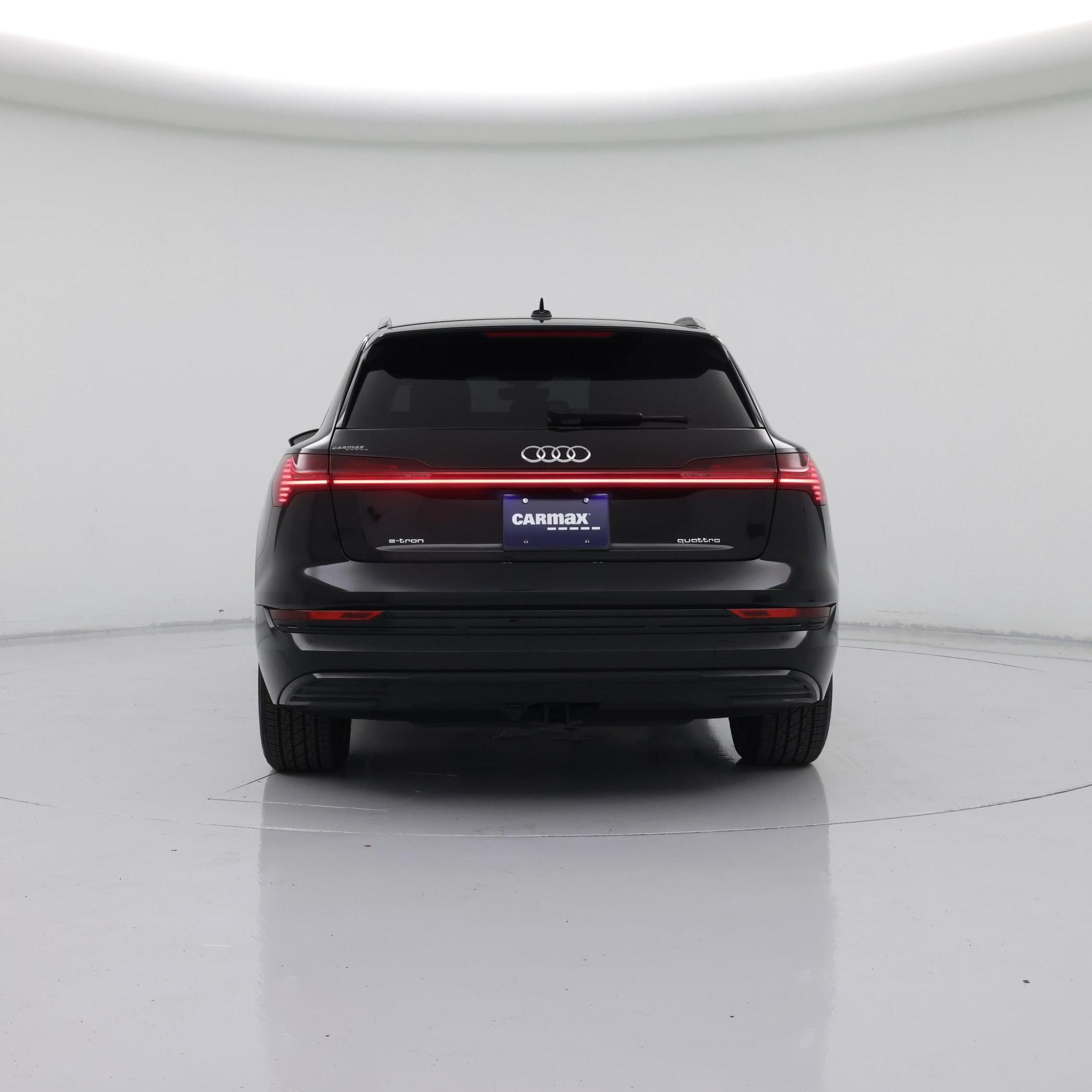 Thumbnail: 2021 Audi e-tron - 6