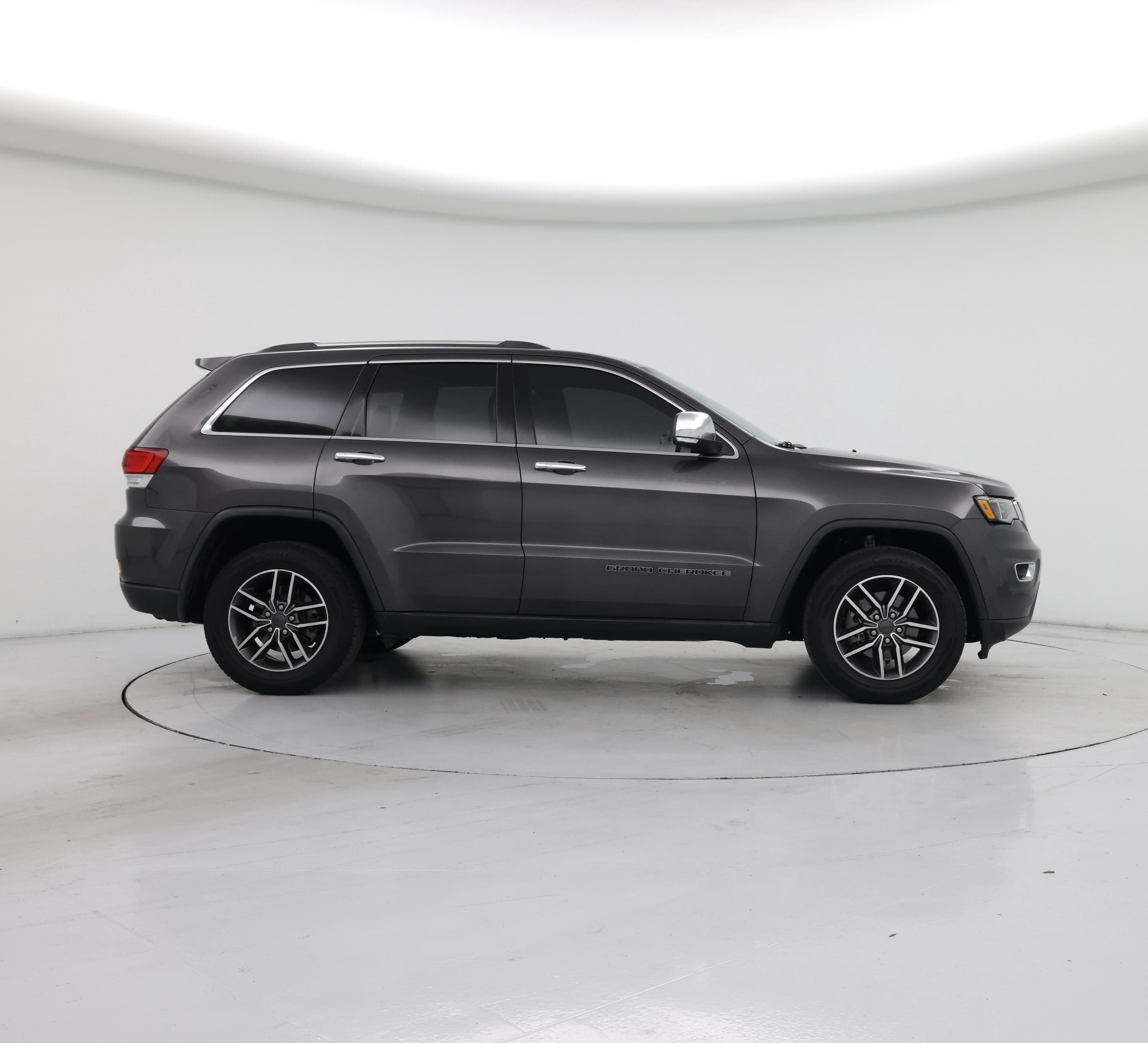 Thumbnail: 2020 Jeep Grand Cherokee - 7