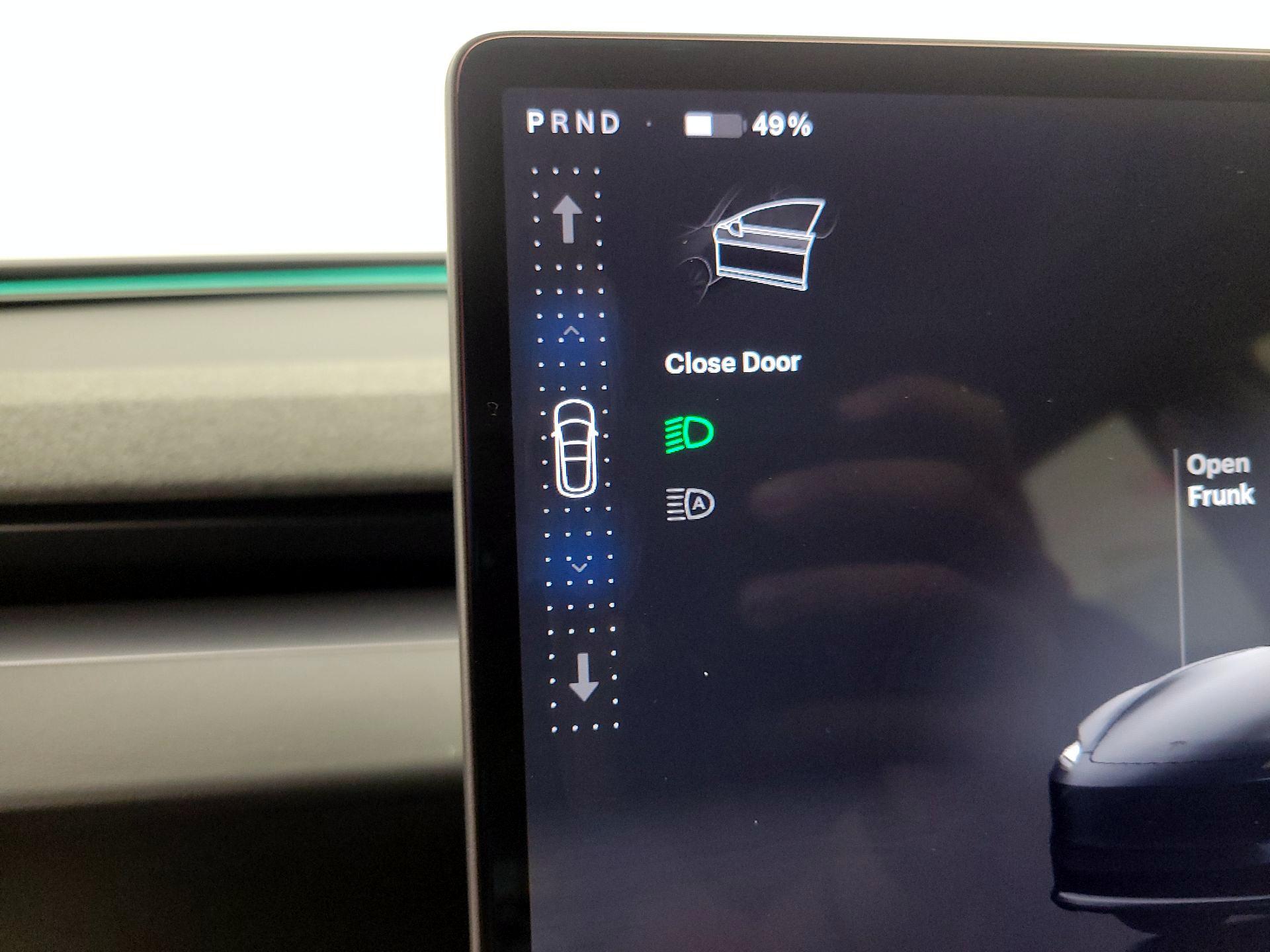Thumbnail: 2025 Tesla Model 3 - 17