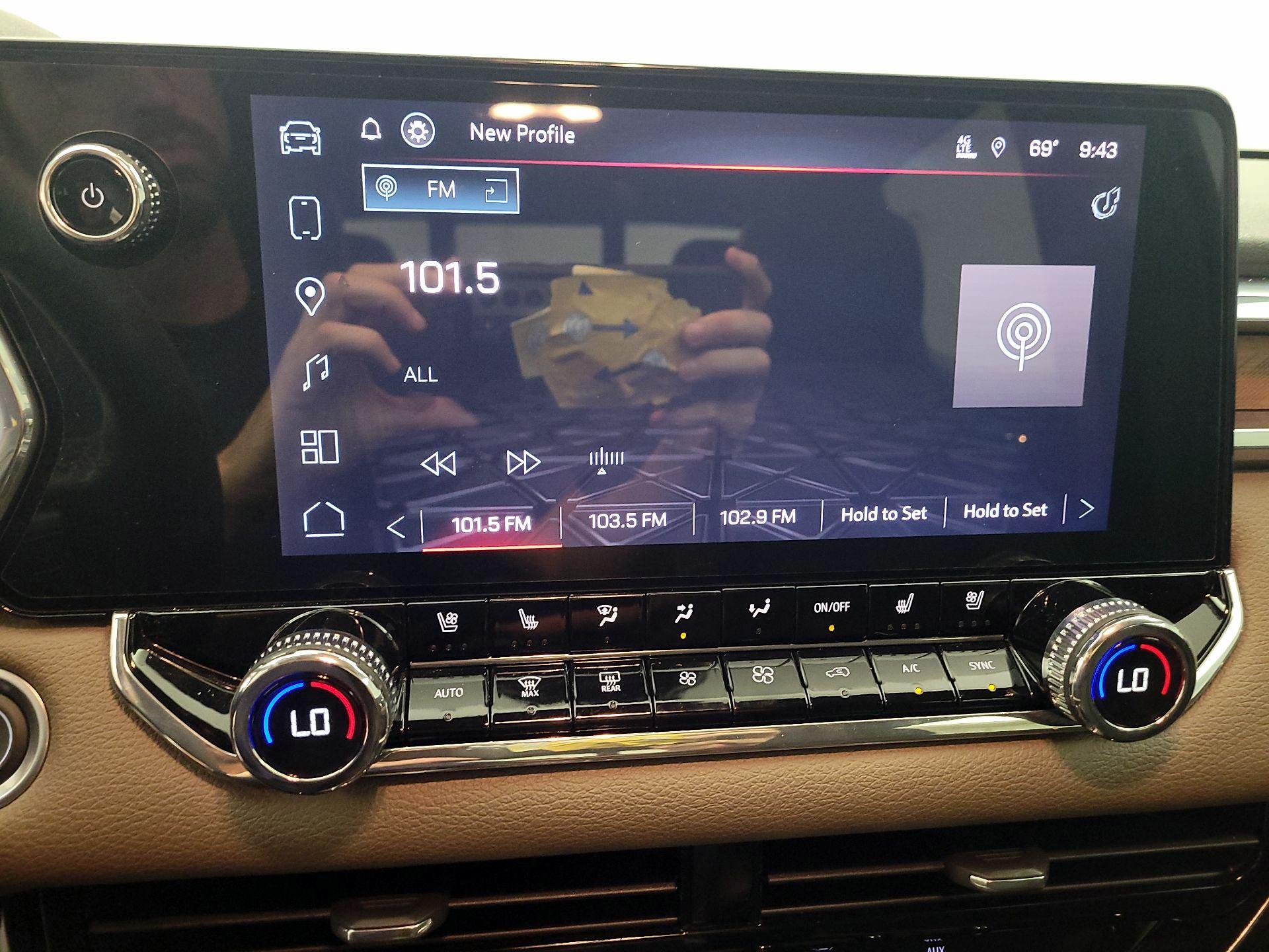 Thumbnail: 2023 GMC Canyon - 13