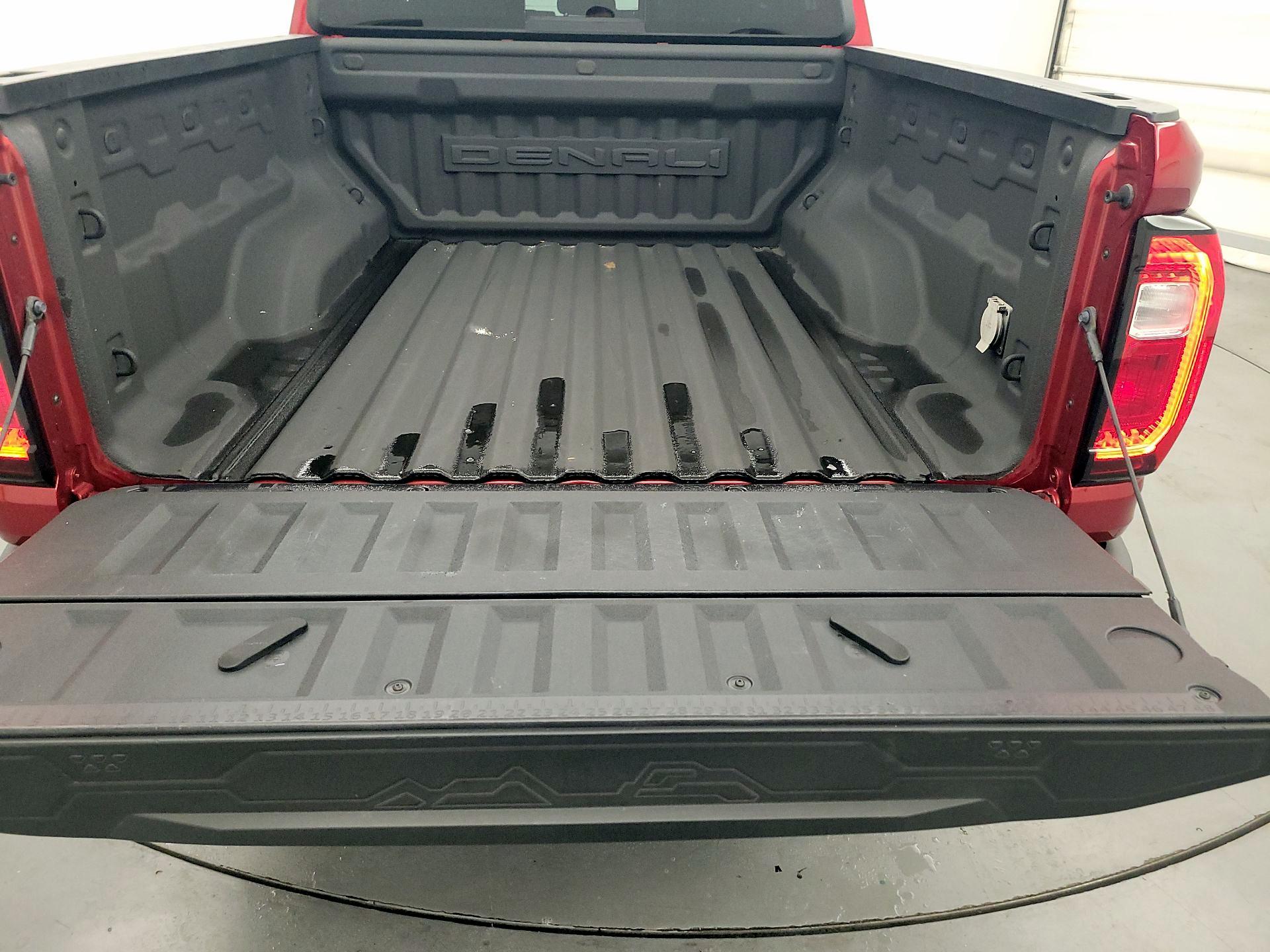 Thumbnail: 2023 GMC Canyon - 16