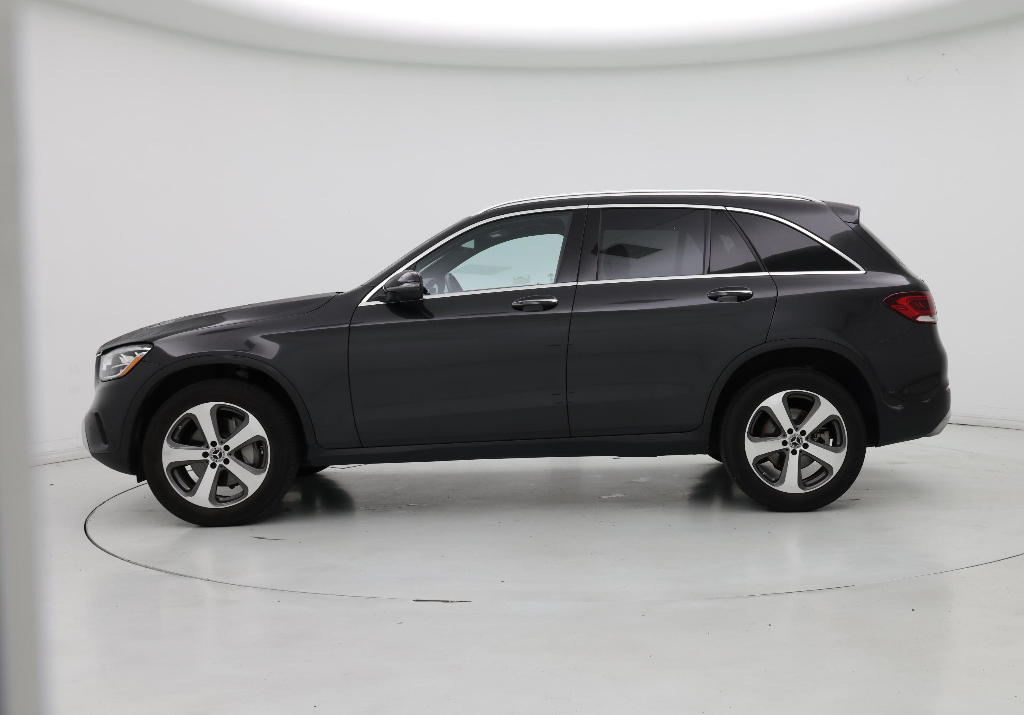 Thumbnail: 2022 Mercedes-Benz GLC - 3