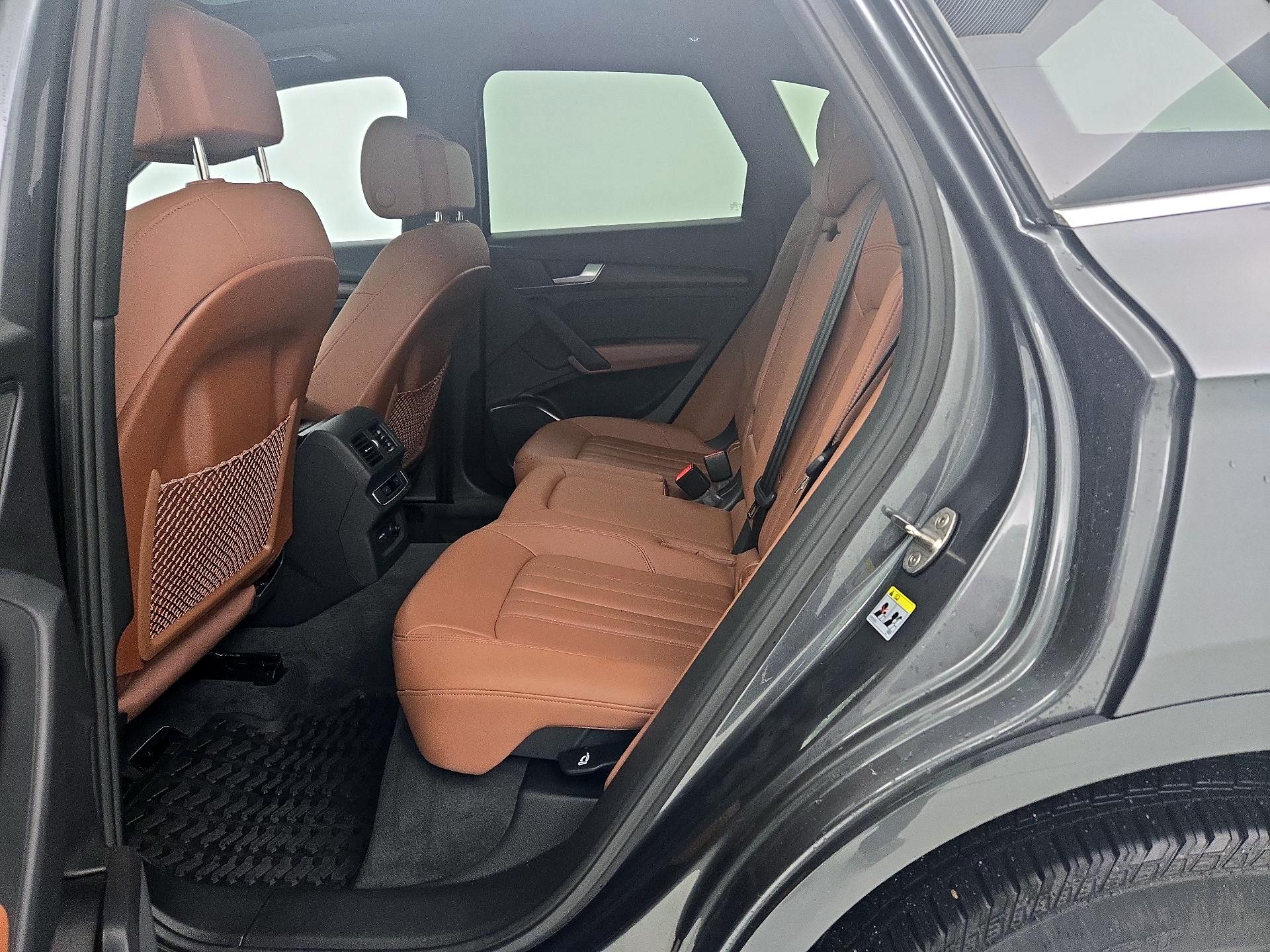 Thumbnail: 2022 Audi Q5 - 20