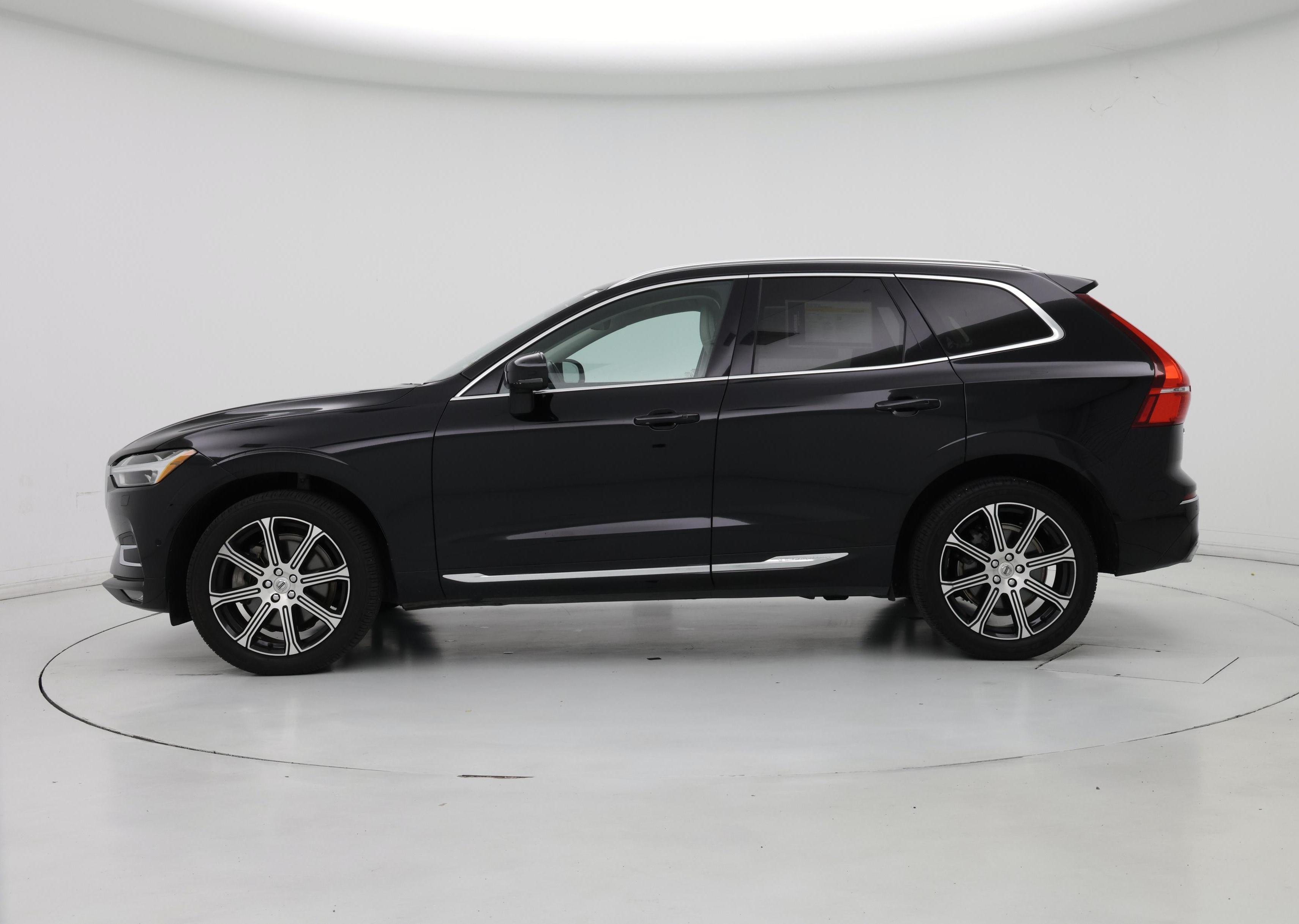 Thumbnail: 2020 Volvo XC60 - 3