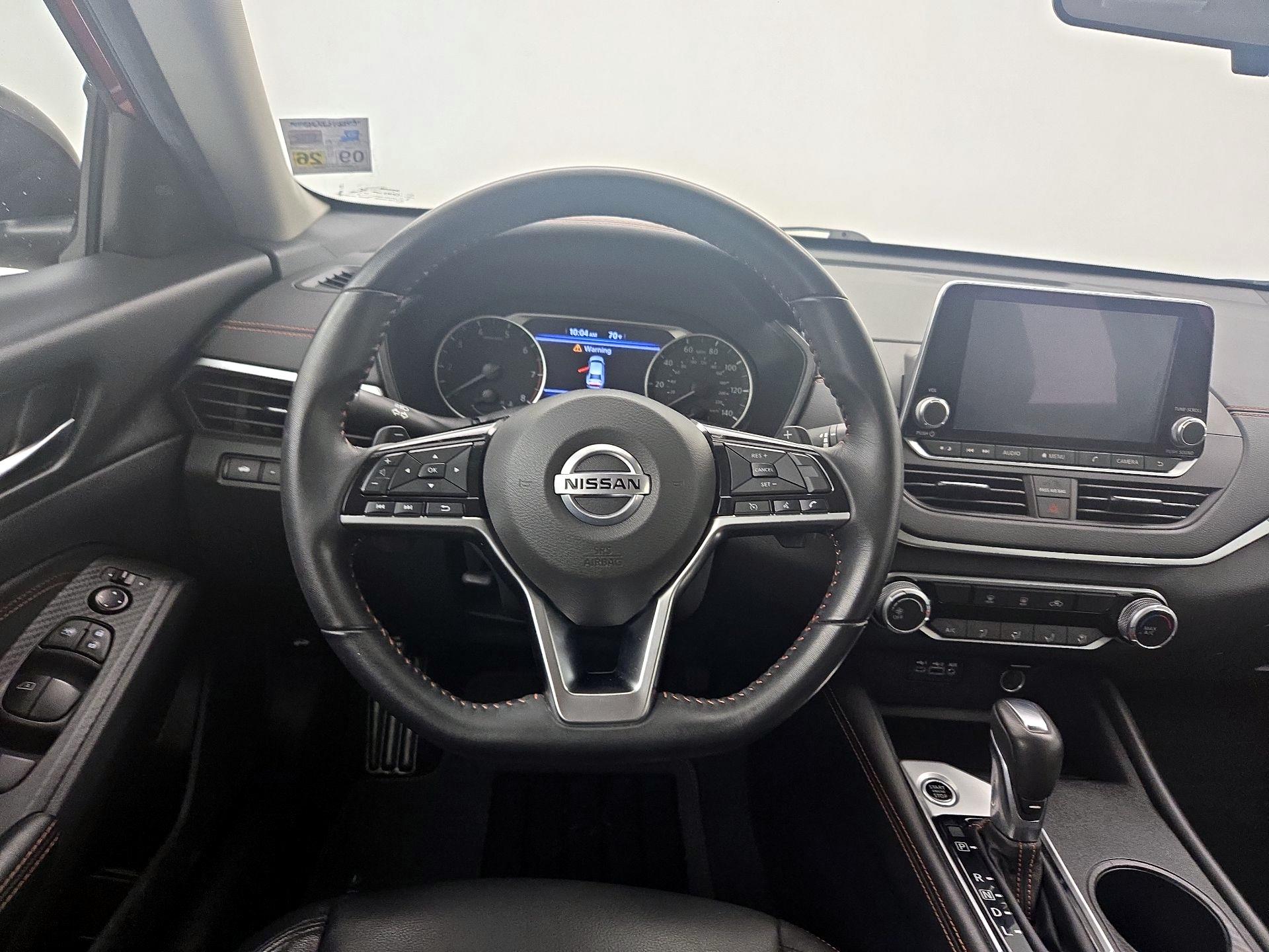 Thumbnail: 2020 Nissan Altima - 10
