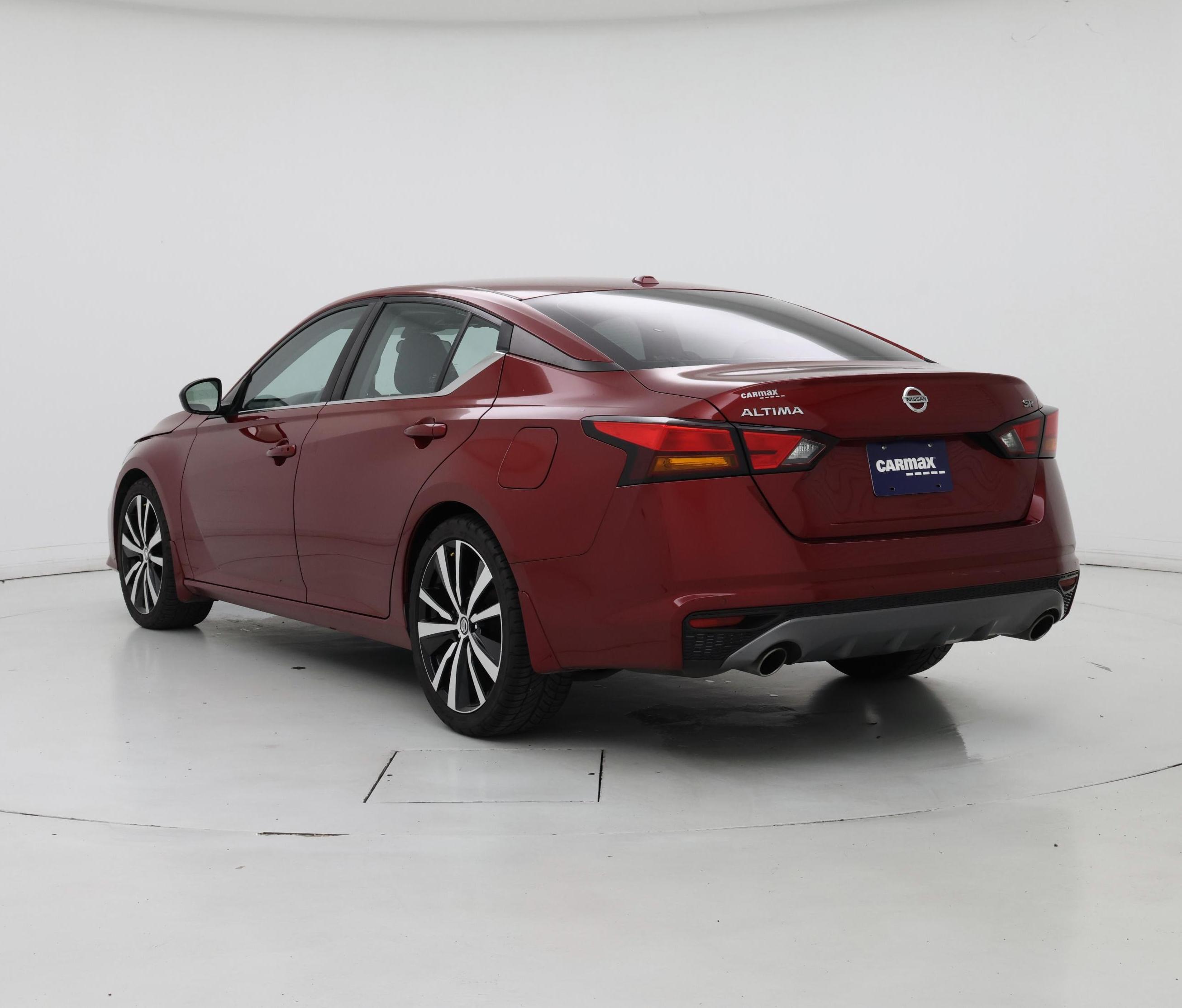 Thumbnail: 2020 Nissan Altima - 2