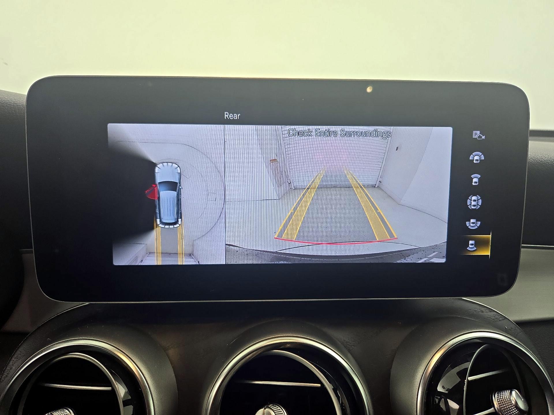 Thumbnail: 2021 Mercedes-Benz C-Class - 14