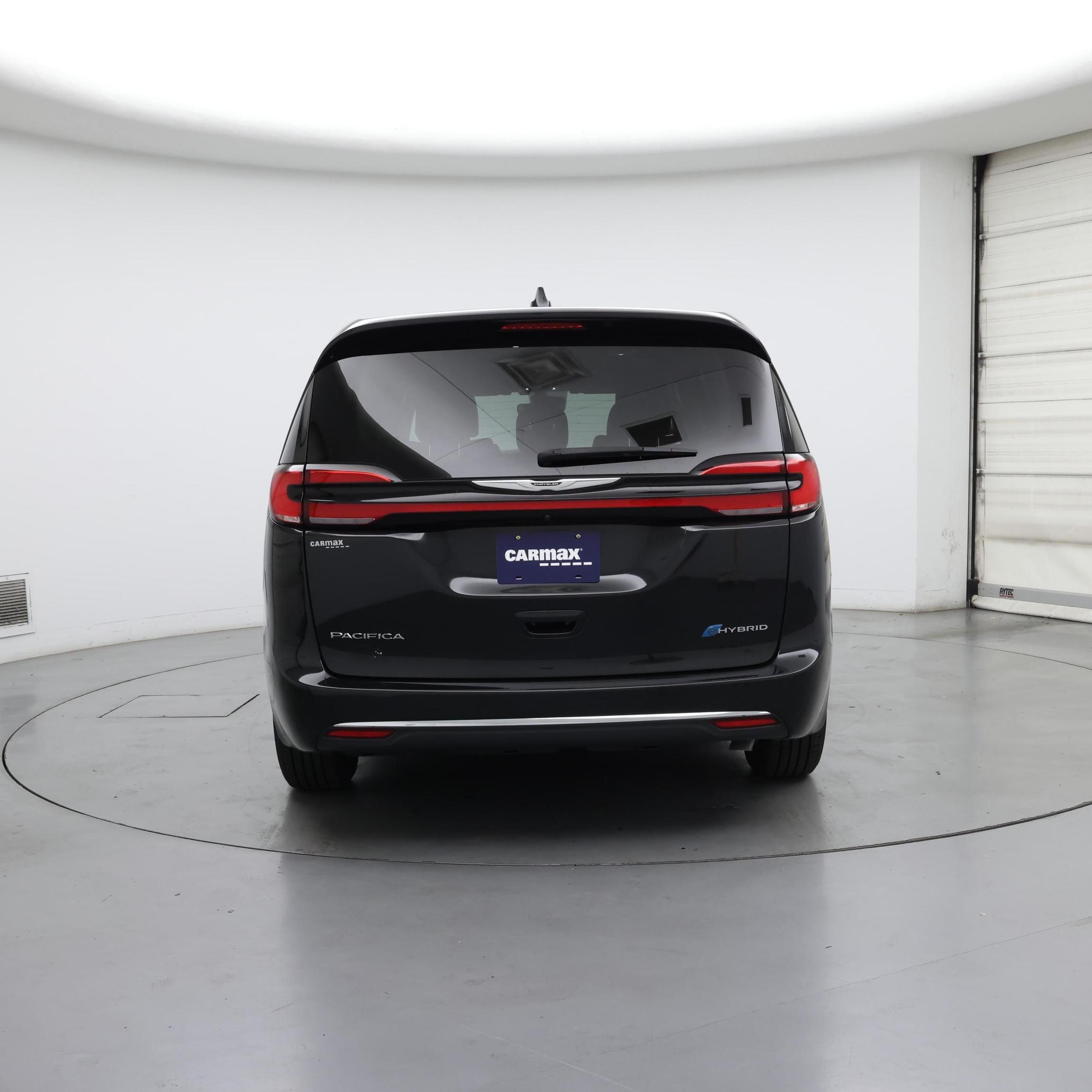 Thumbnail: 2022 Chrysler Pacifica - 6