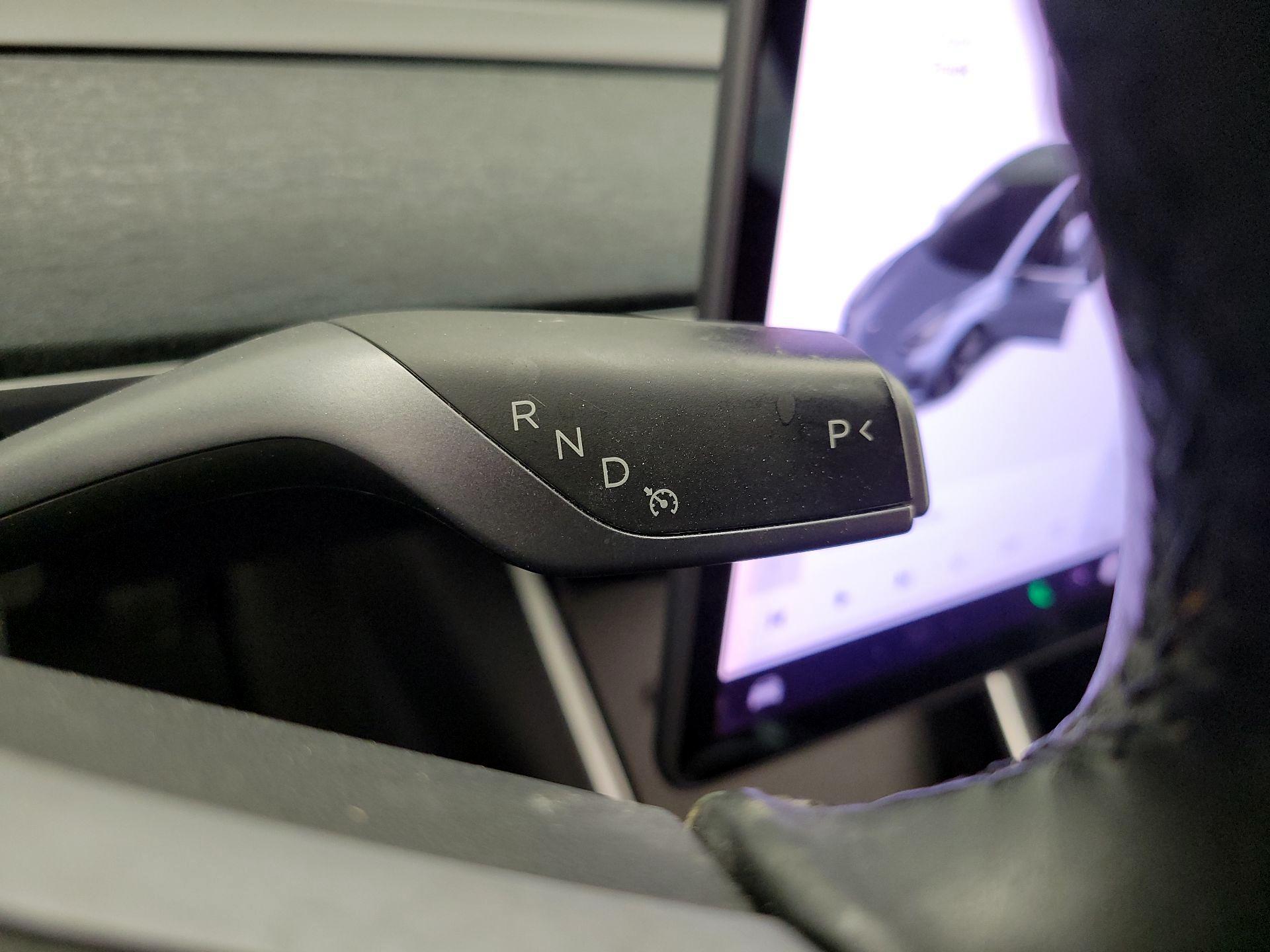 Thumbnail: 2019 Tesla Model 3 - 17