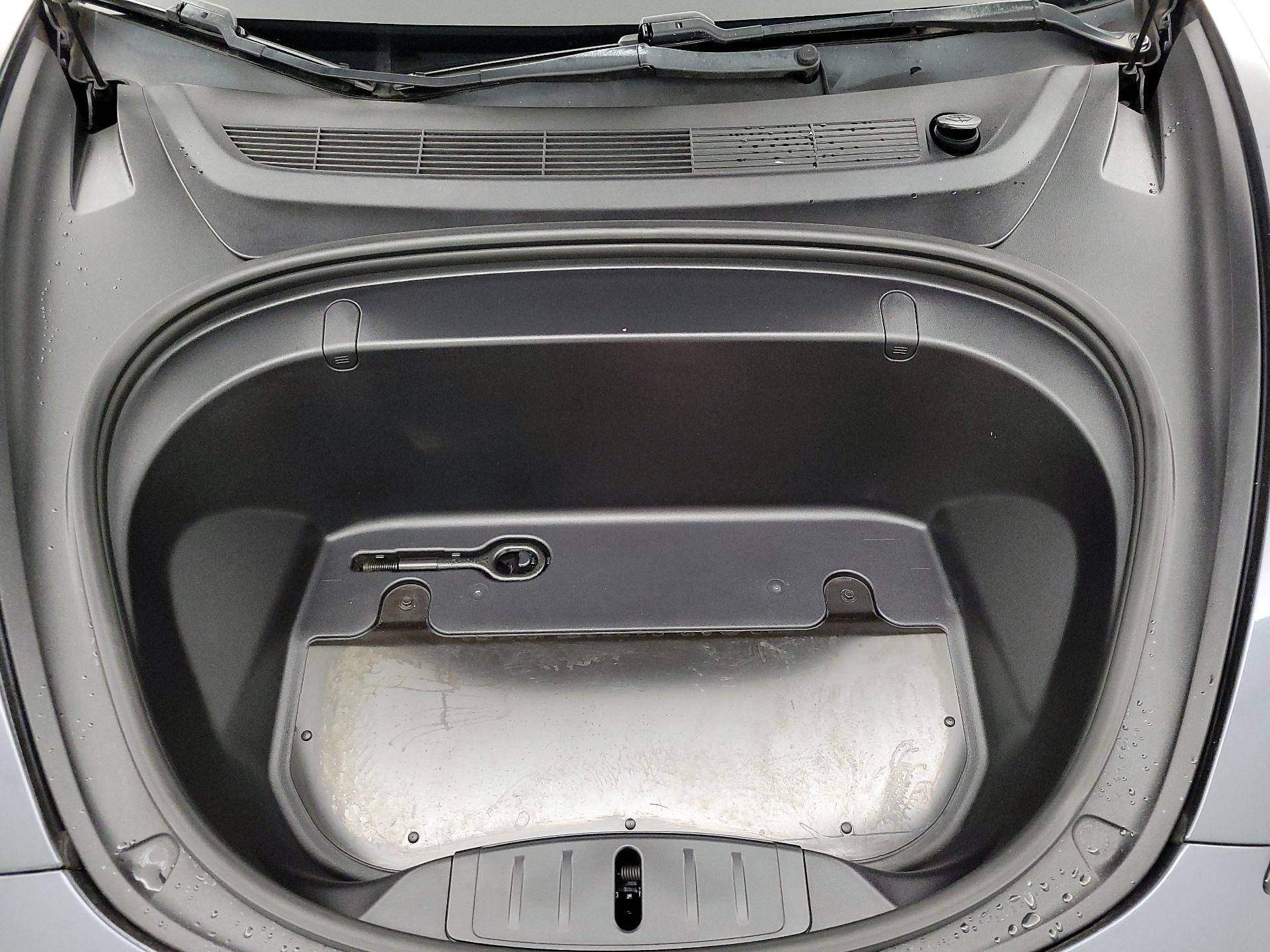 Thumbnail: 2019 Tesla Model 3 - 20