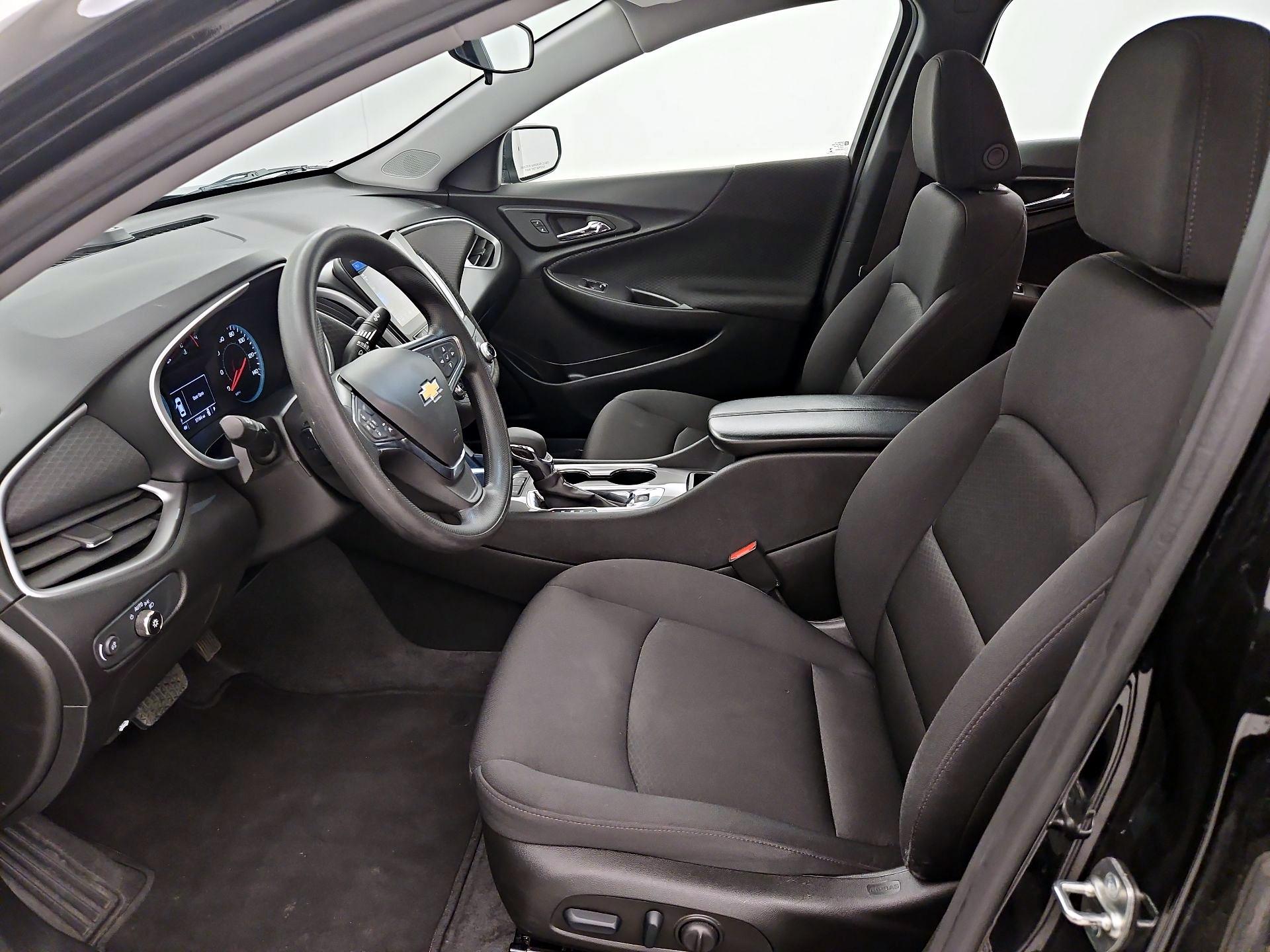 Thumbnail: 2024 Chevrolet Malibu - 11