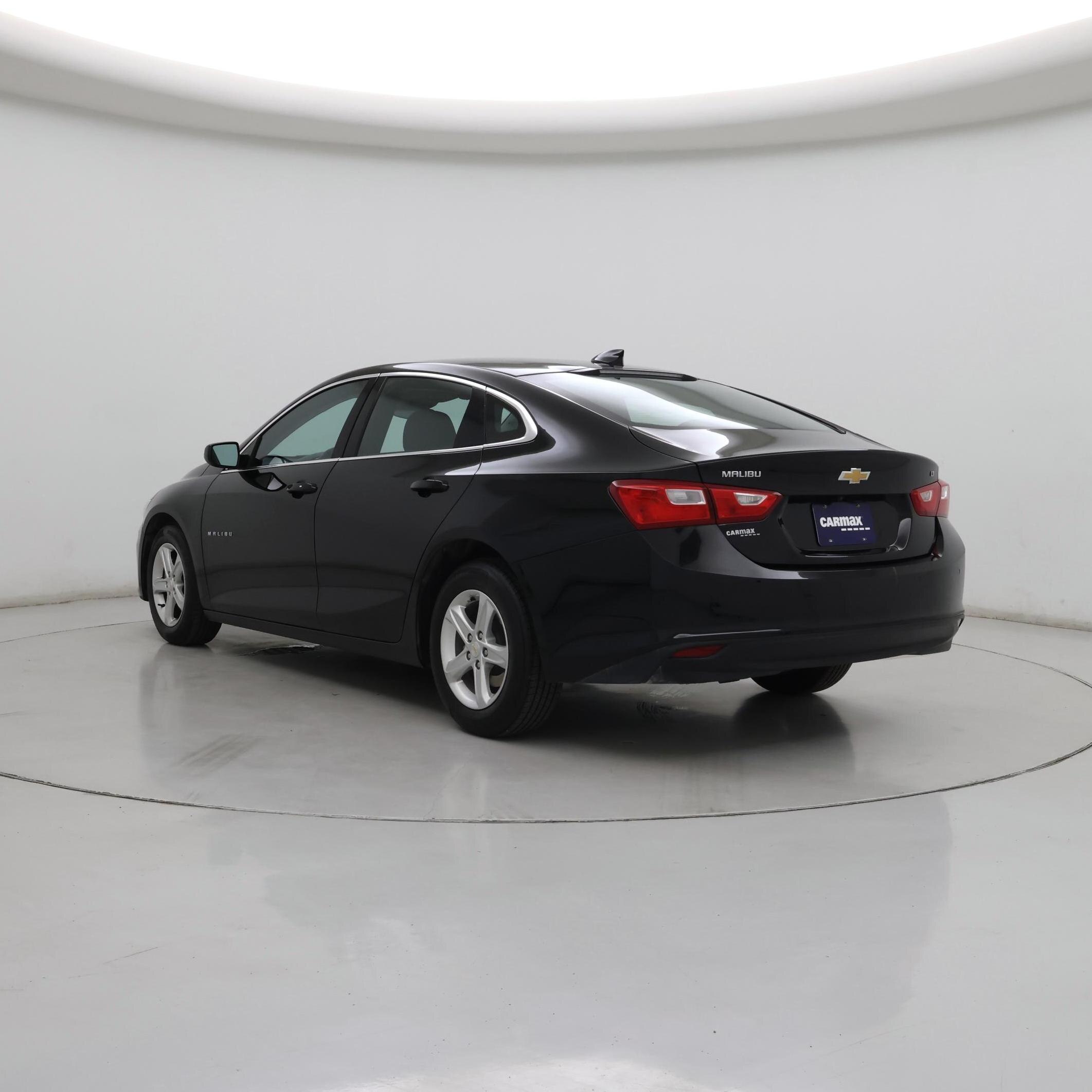 Thumbnail: 2024 Chevrolet Malibu - 2