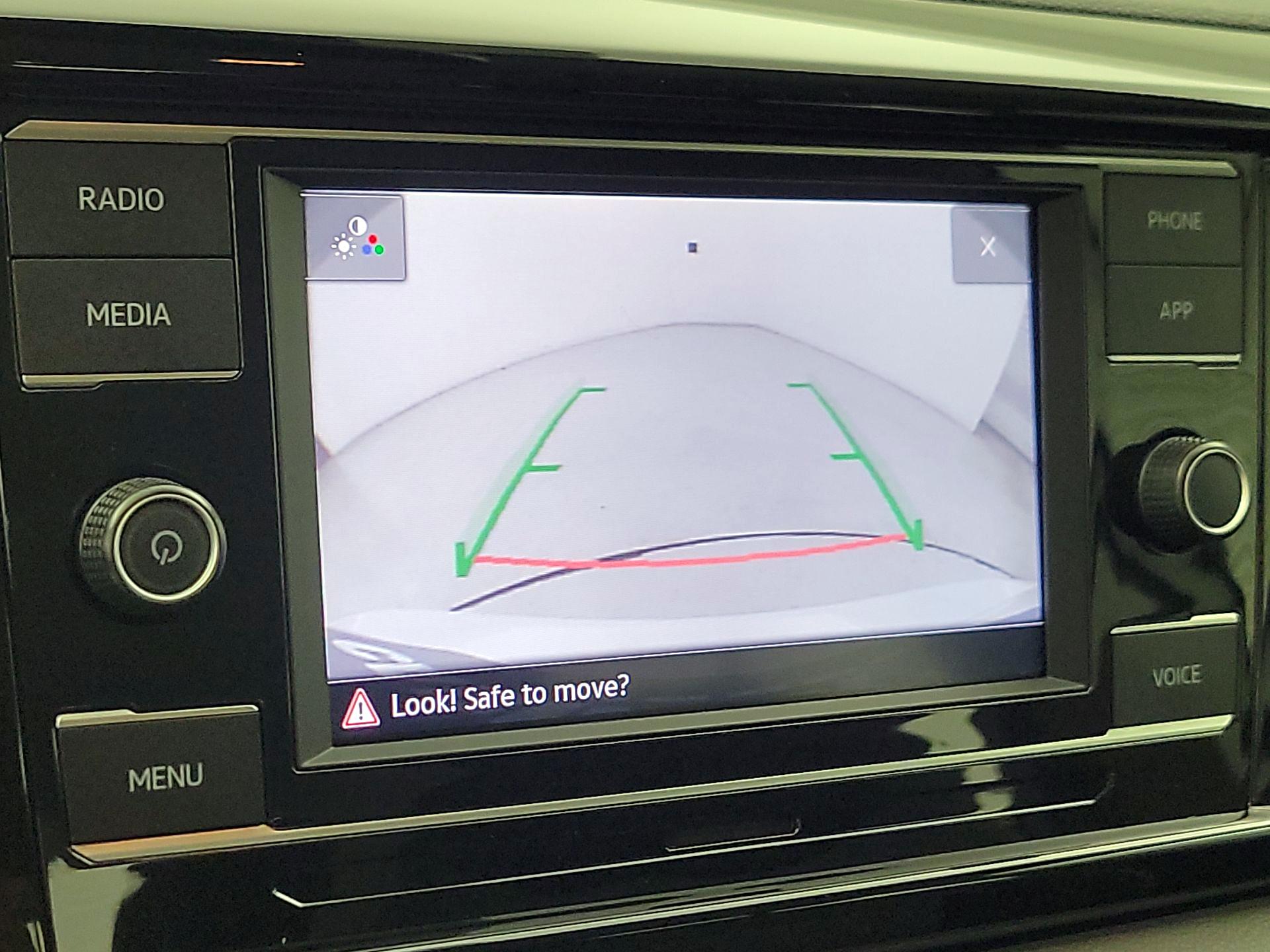 Thumbnail: 2024 Volkswagen Taos - 14