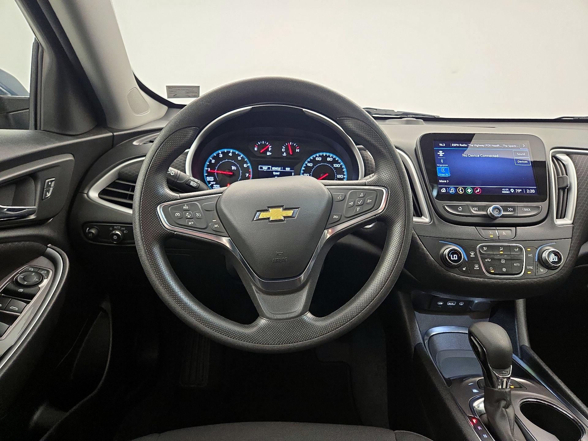 Thumbnail: 2024 Chevrolet Malibu - 10