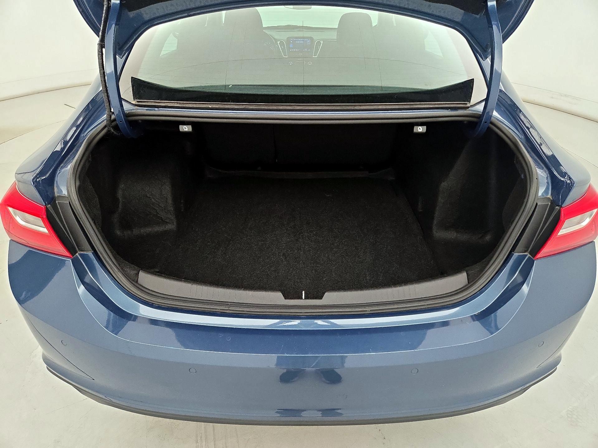 Thumbnail: 2024 Chevrolet Malibu - 20