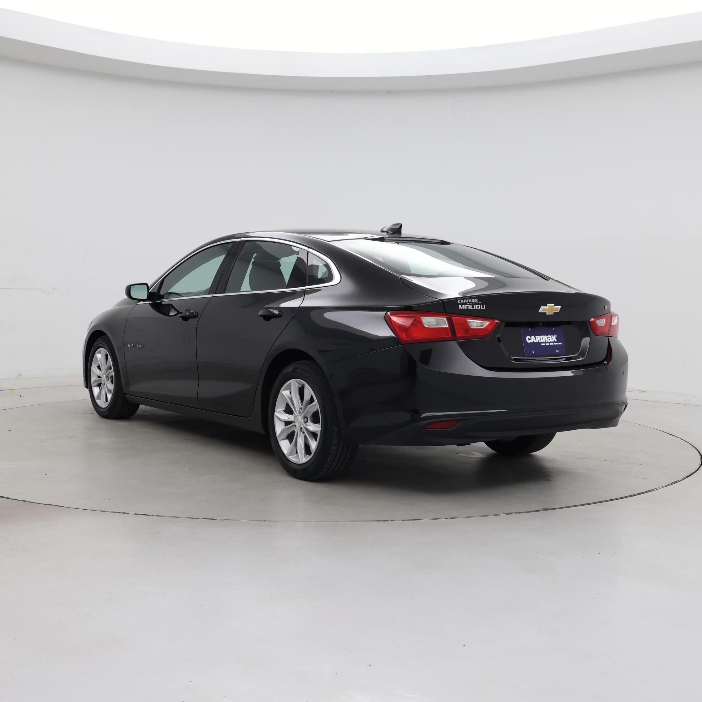 Thumbnail: 2023 Chevrolet Malibu - 2