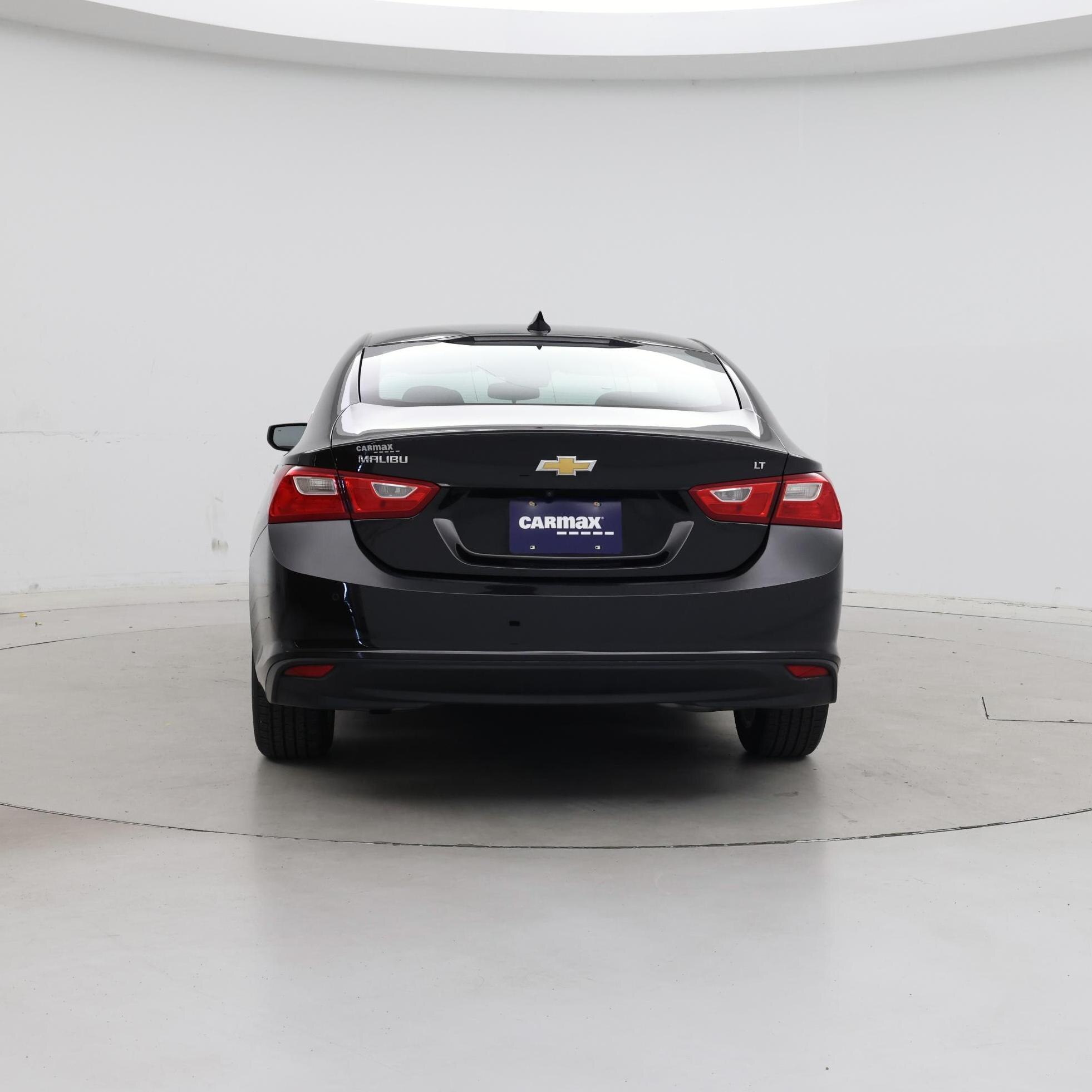Thumbnail: 2023 Chevrolet Malibu - 6