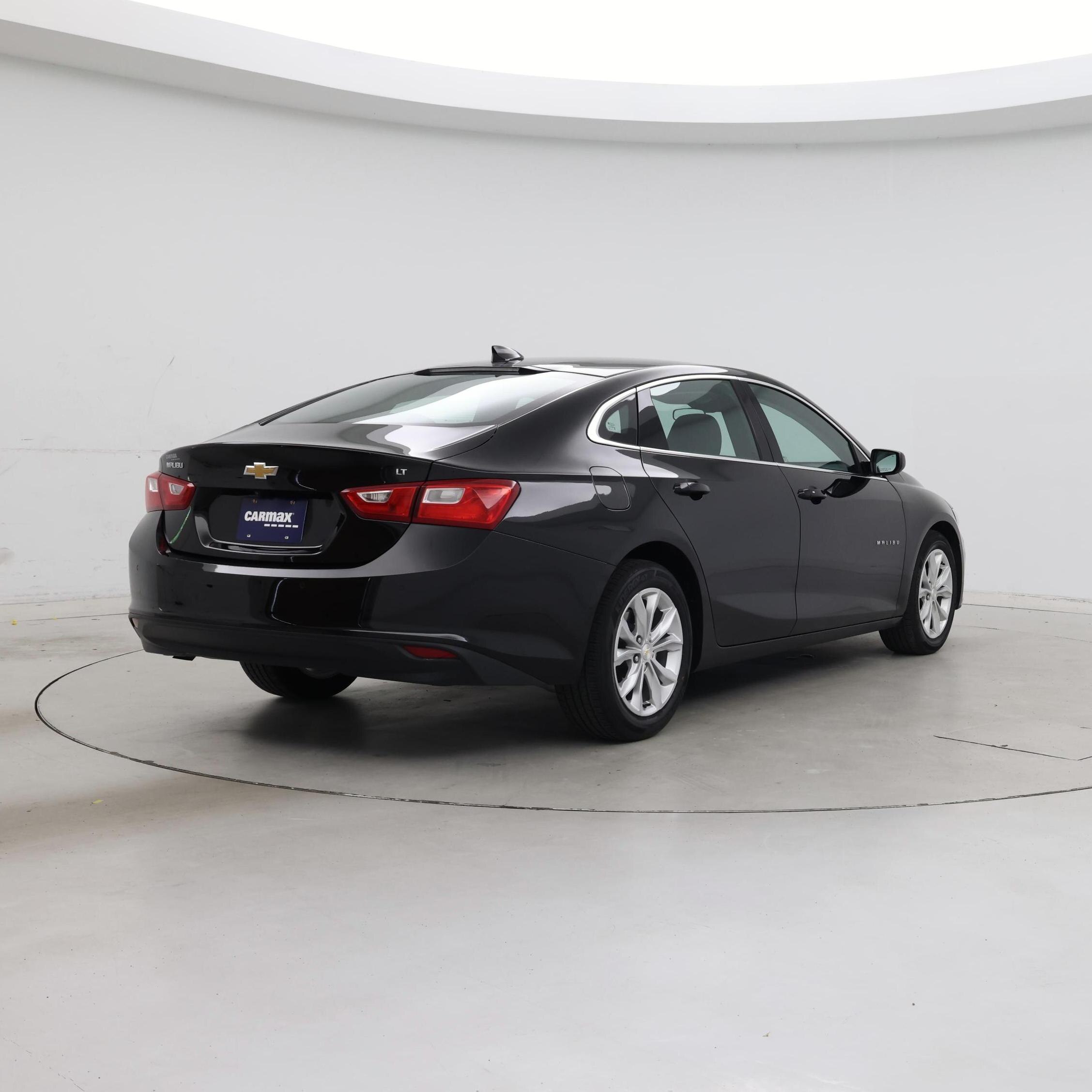 Thumbnail: 2023 Chevrolet Malibu - 8