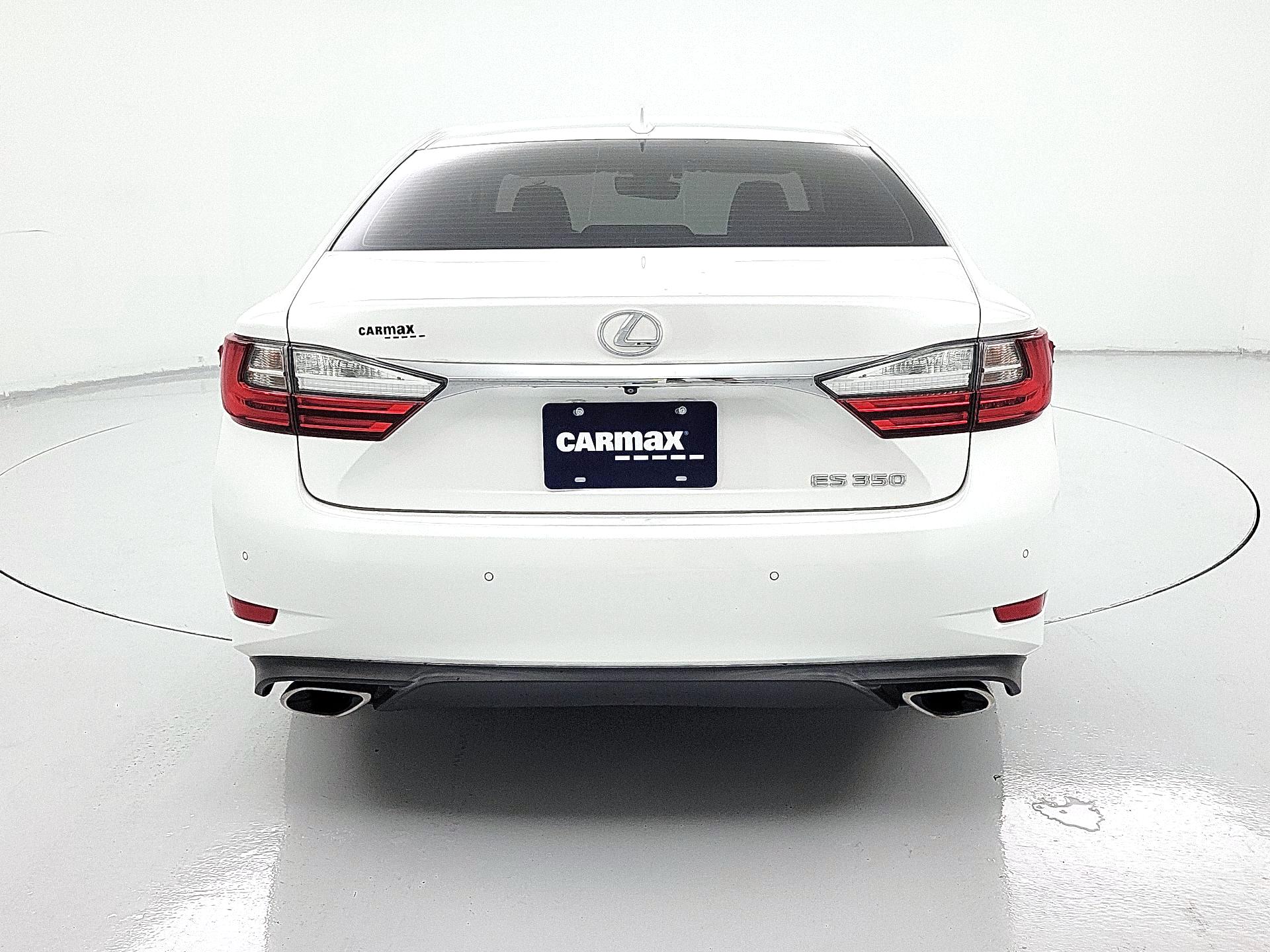 Thumbnail: 2017 Lexus ES - 6