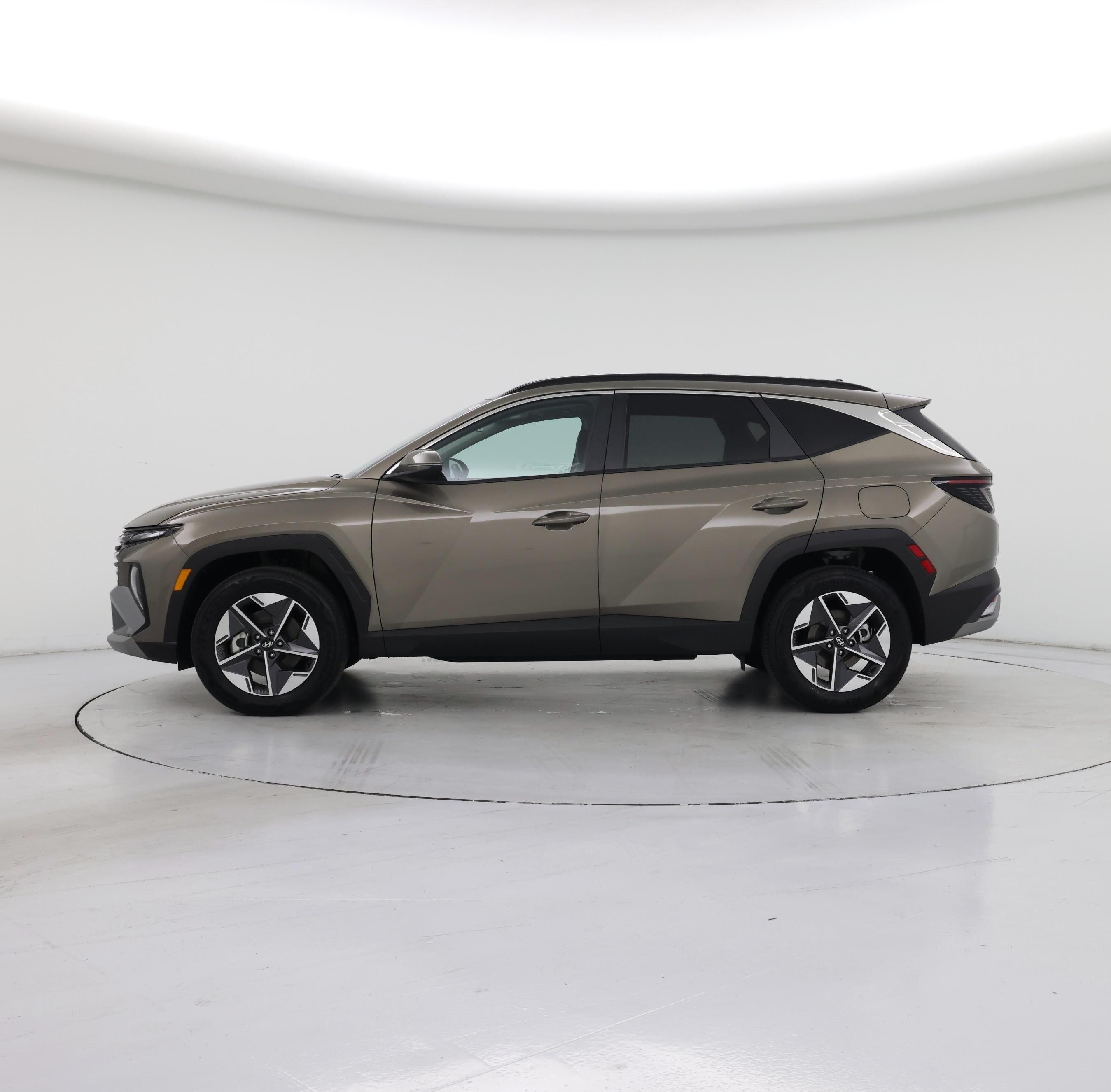Thumbnail: 2025 Hyundai Tucson - 3