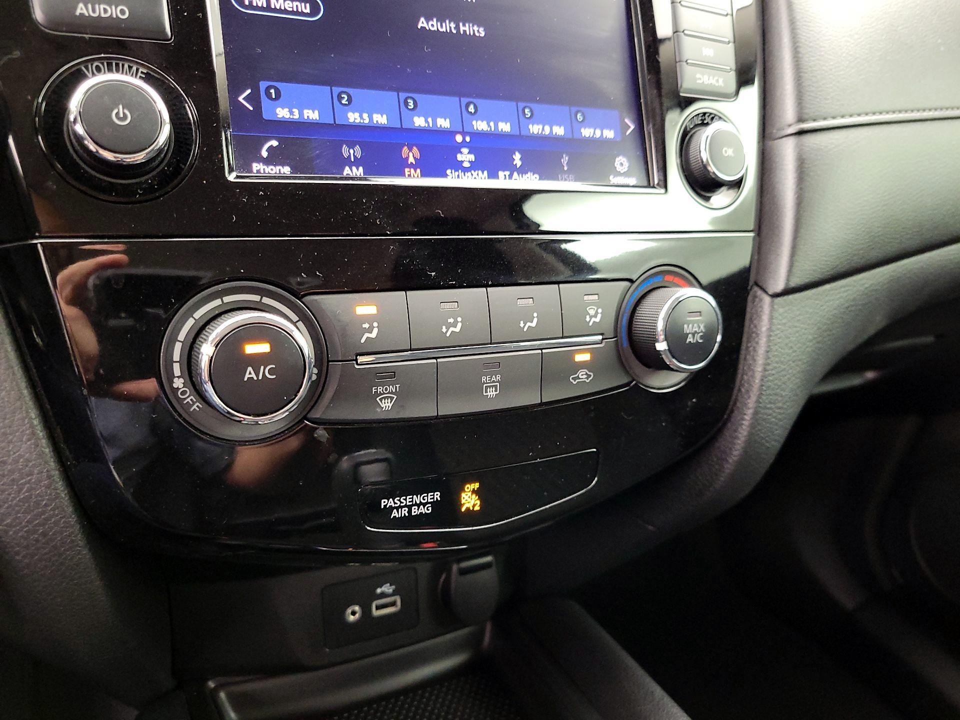 Thumbnail: 2020 Nissan Rogue - 16