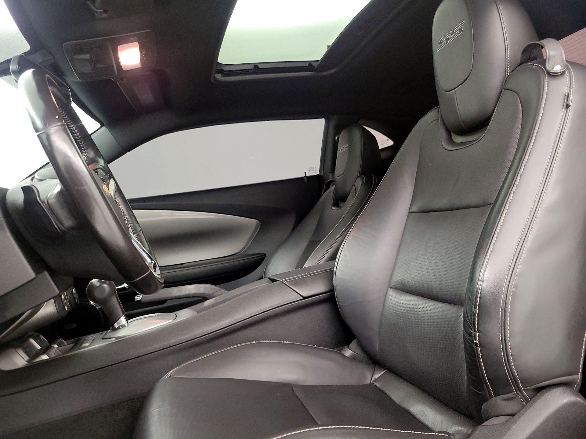 Thumbnail: 2015 Chevrolet Camaro - 18