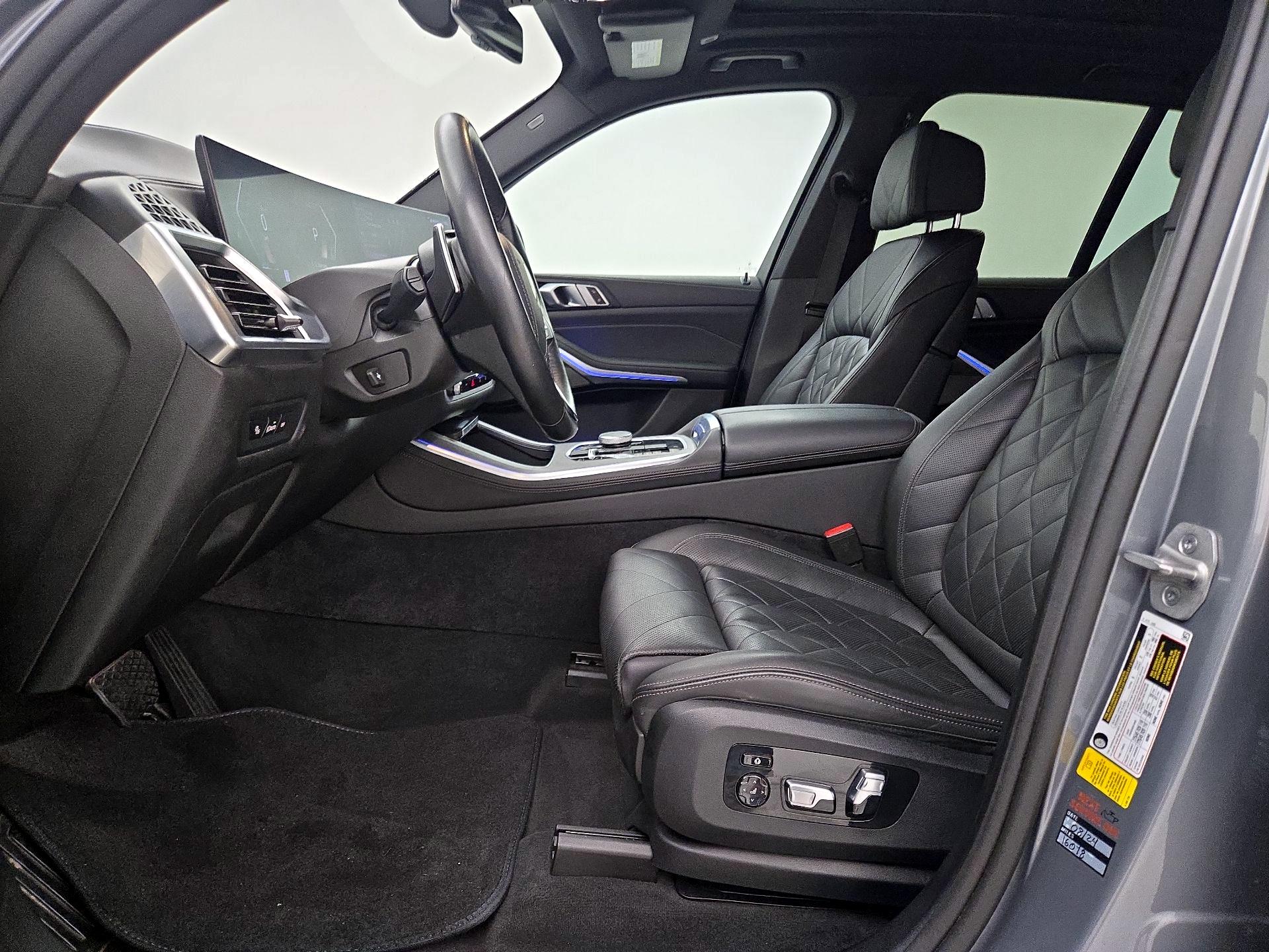 Thumbnail: 2024 BMW X5 - 11