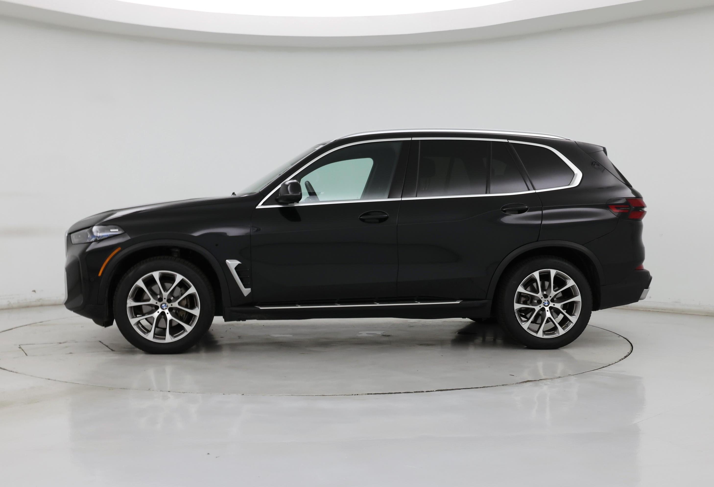 Thumbnail: 2024 BMW X5 - 3