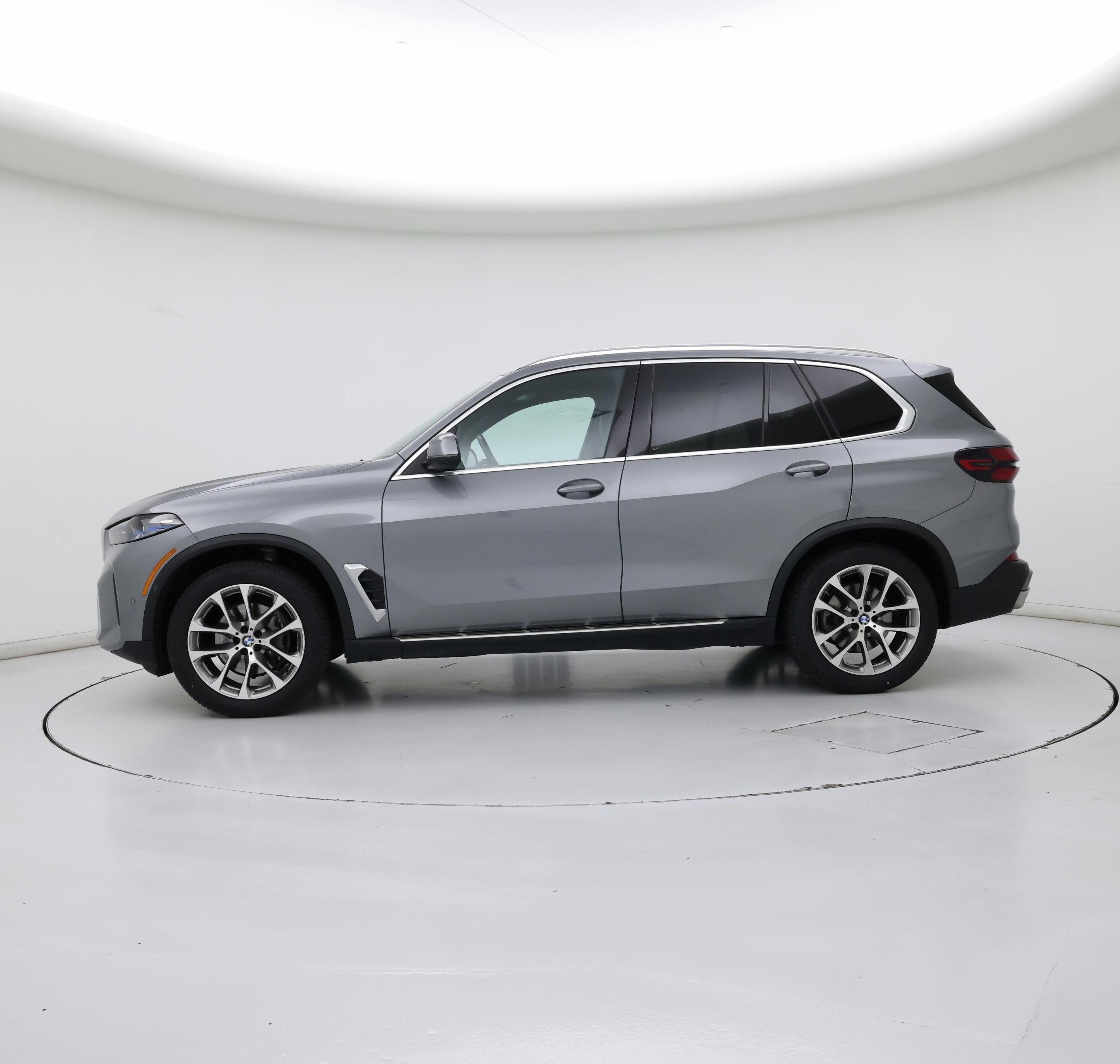 Thumbnail: 2024 BMW X5 - 3