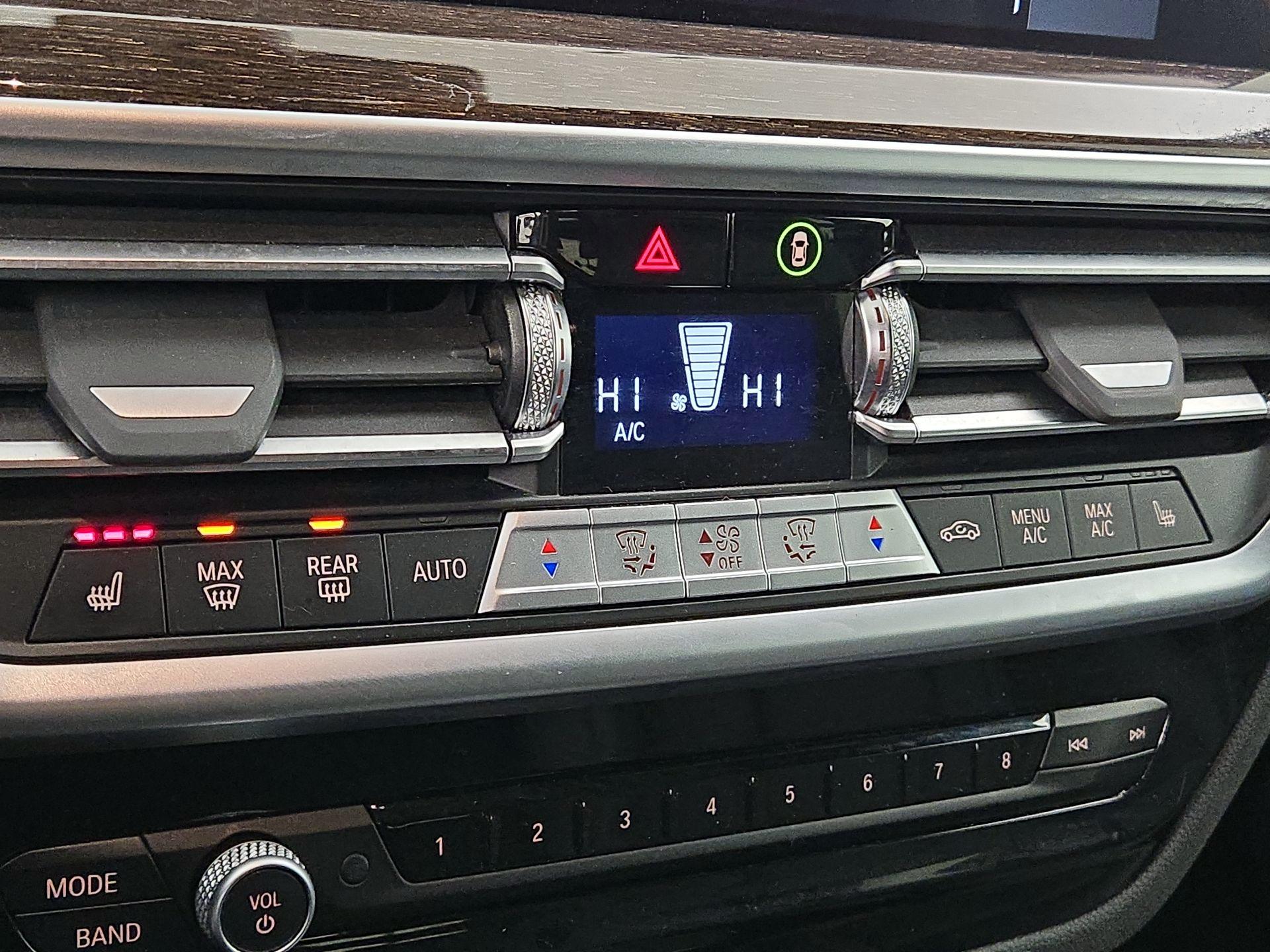 Thumbnail: 2024 BMW X3 - 16