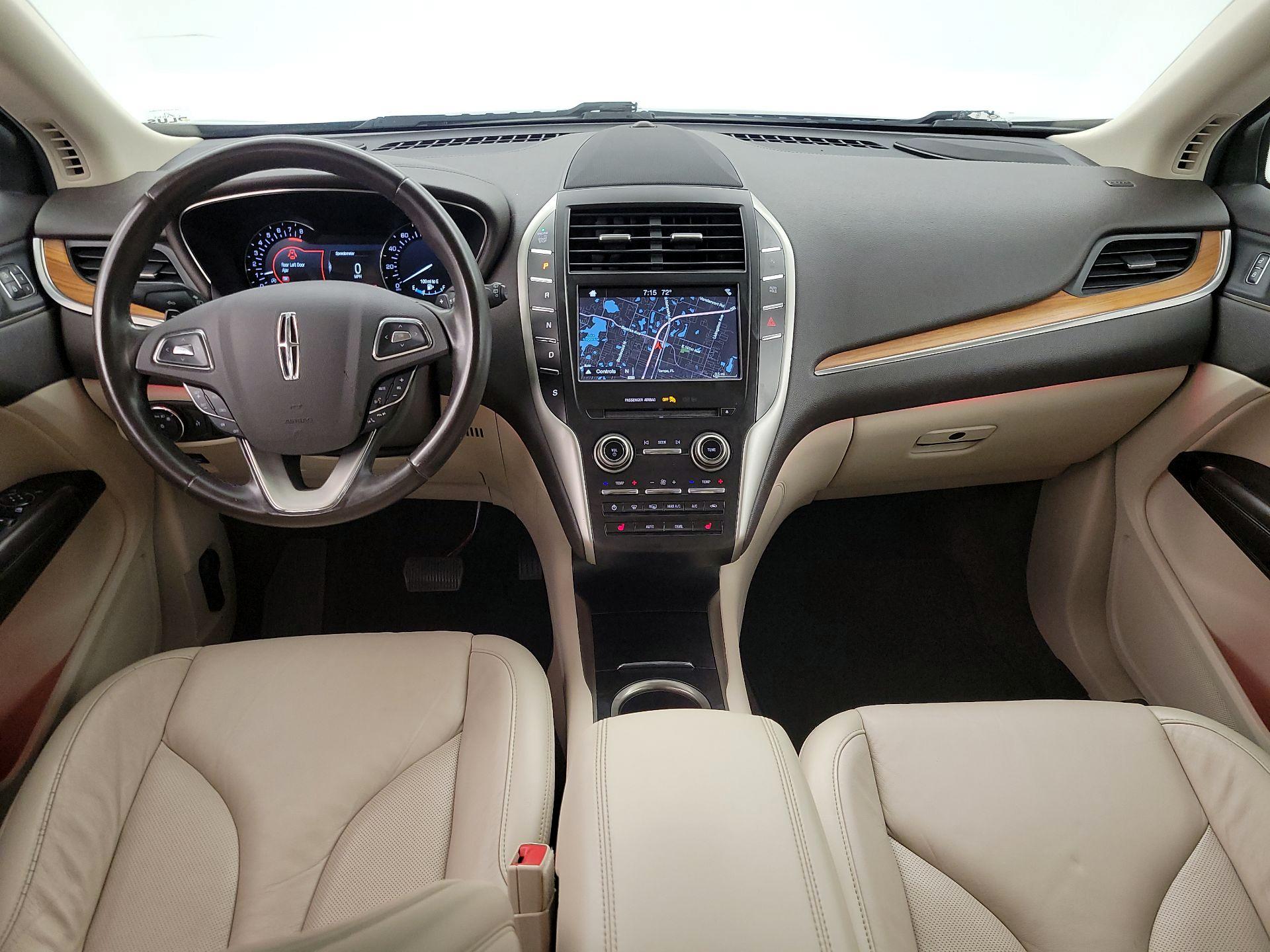 Thumbnail: 2019 Lincoln MKC - 9