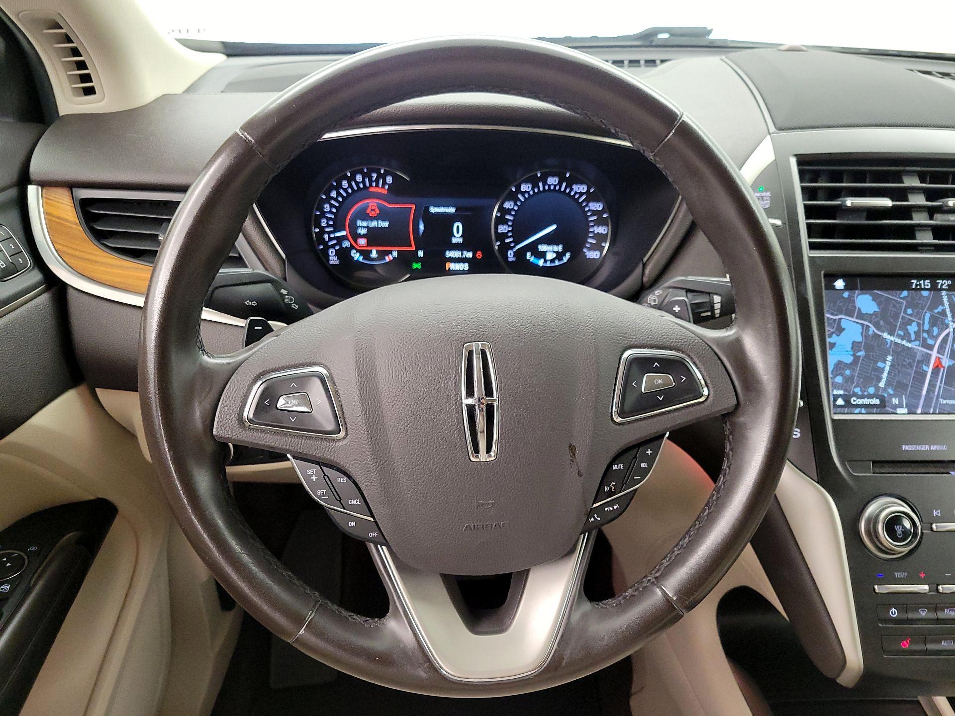 Thumbnail: 2019 Lincoln MKC - 10