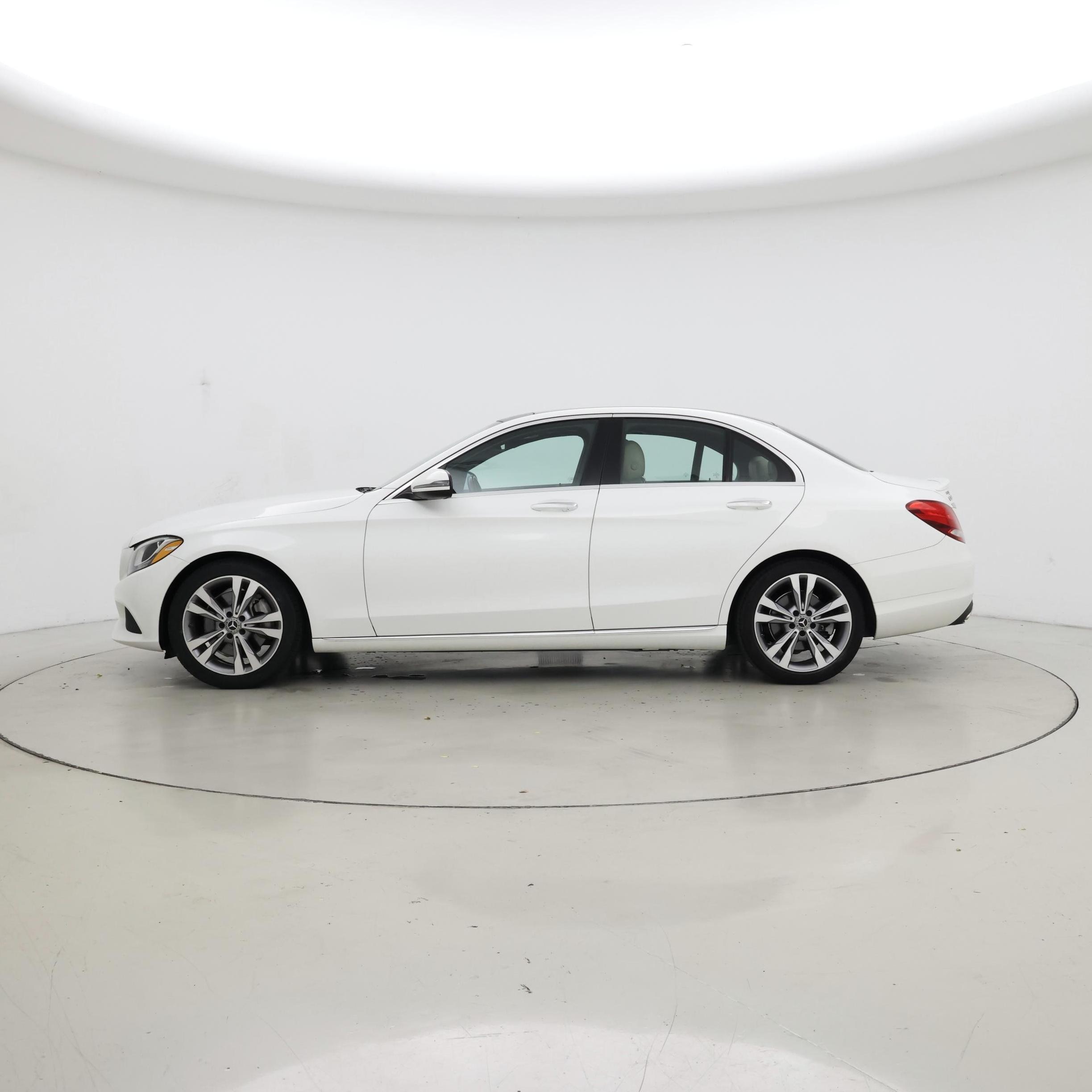 Thumbnail: 2018 Mercedes-Benz C-Class - 3