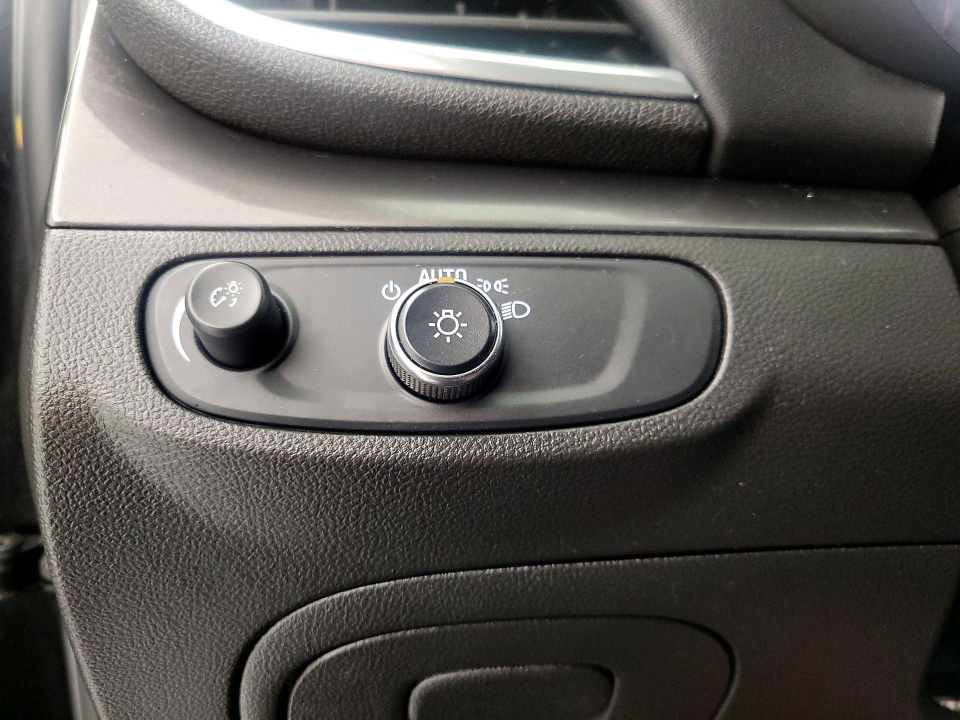 Thumbnail: 2018 Buick Encore - 11