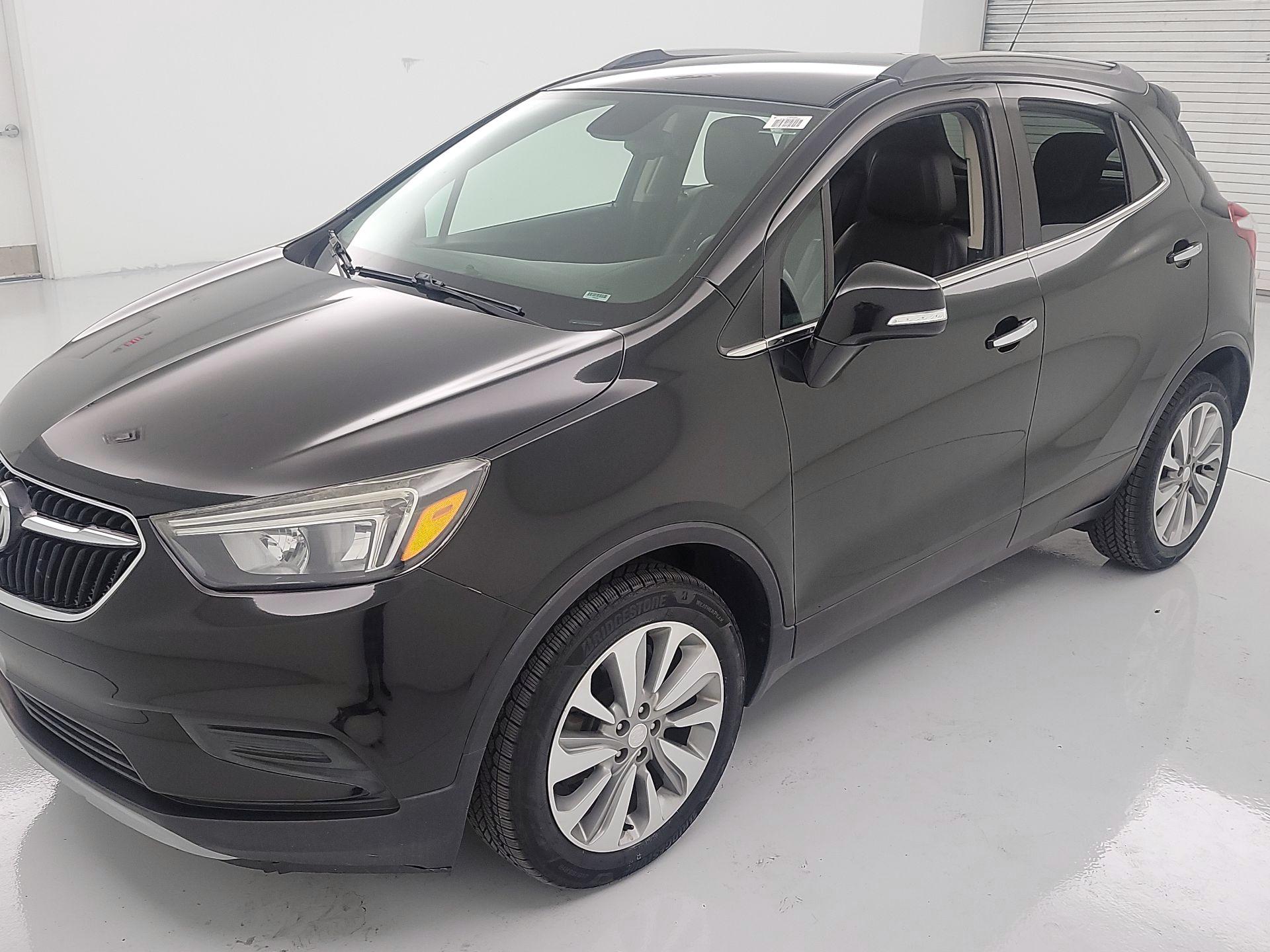 Thumbnail: 2018 Buick Encore - 3