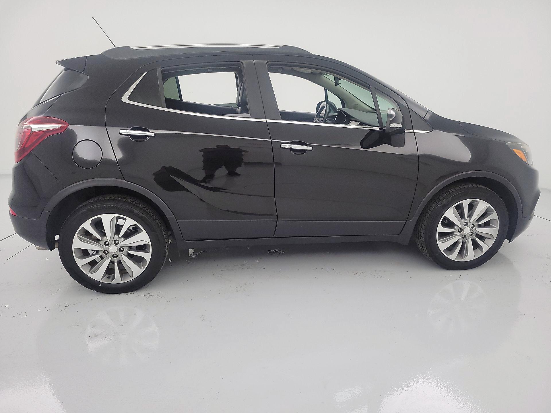 Thumbnail: 2018 Buick Encore - 4