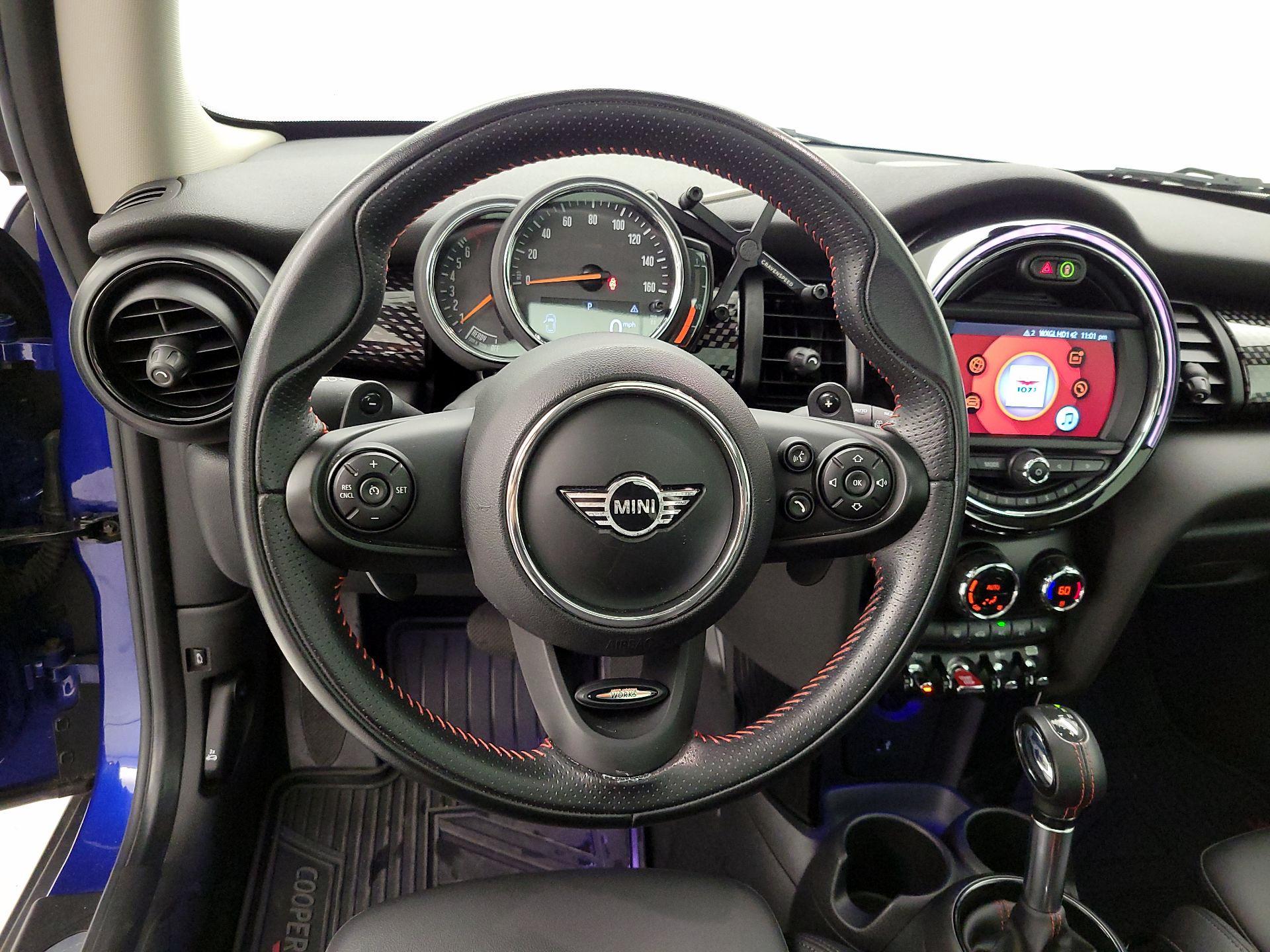 Thumbnail: 2019 MINI Cooper Hardtop - 10