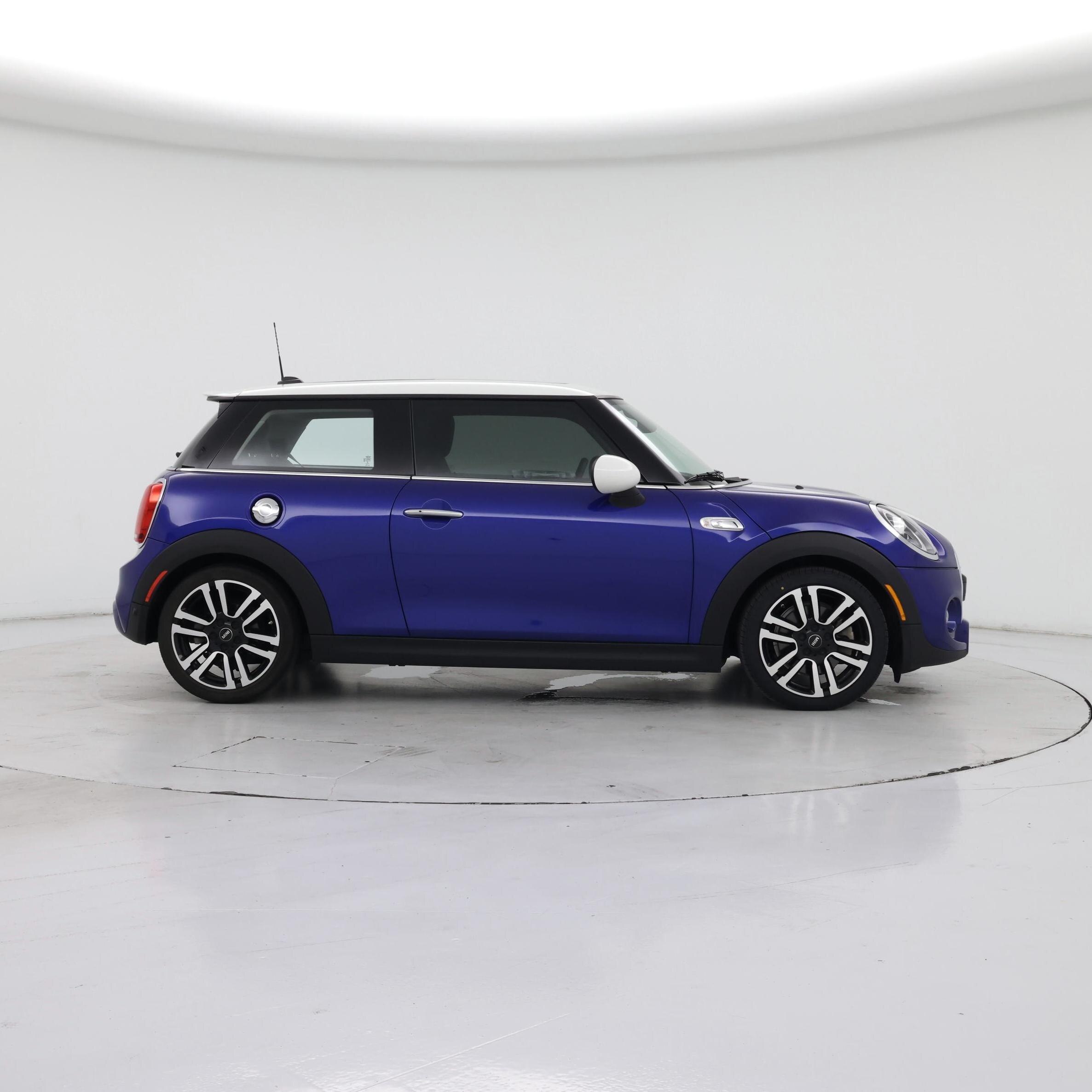 Thumbnail: 2019 MINI Cooper Hardtop - 7